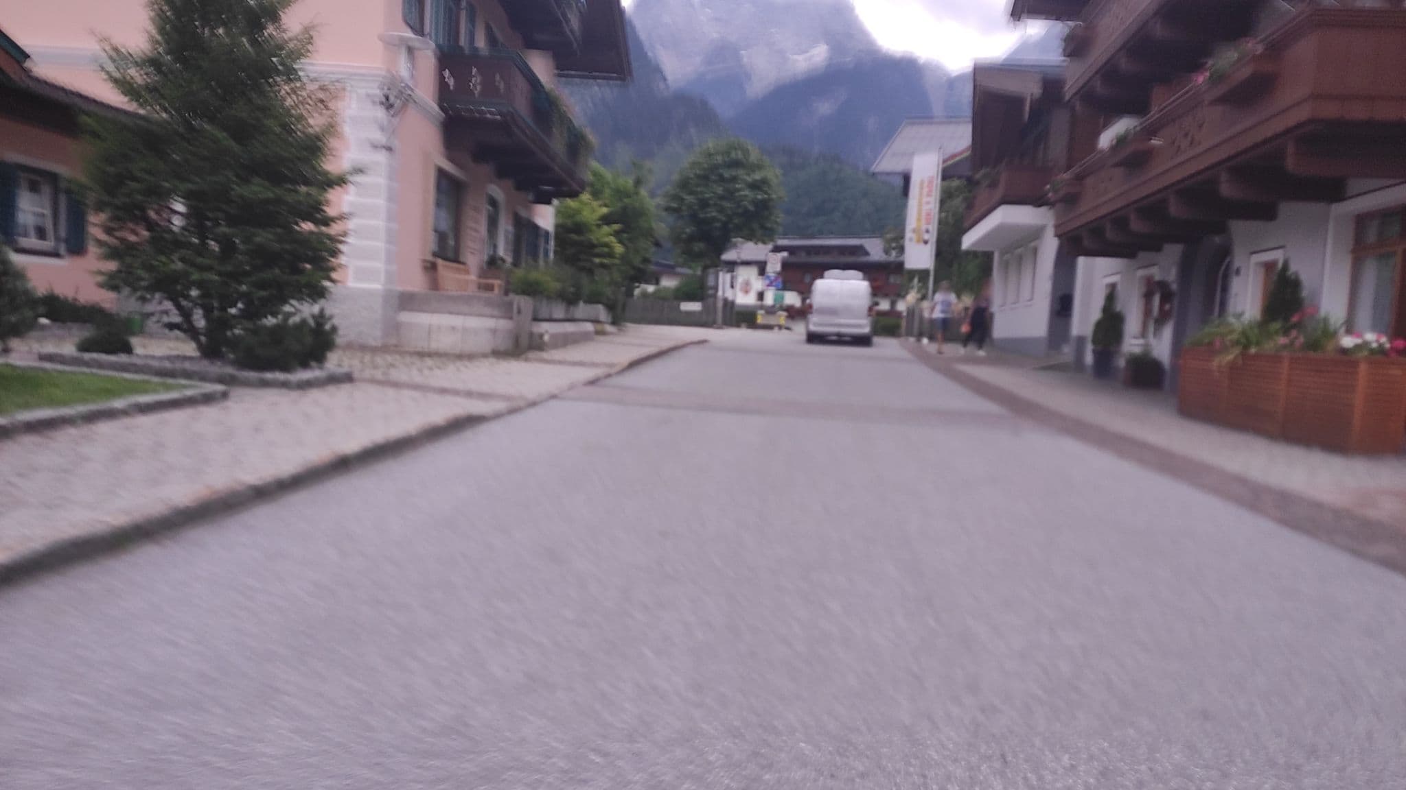 Street view near Schmidsendl, Lofer — © consens_verkehrsplanung (CC BY-SA · Mapillary)