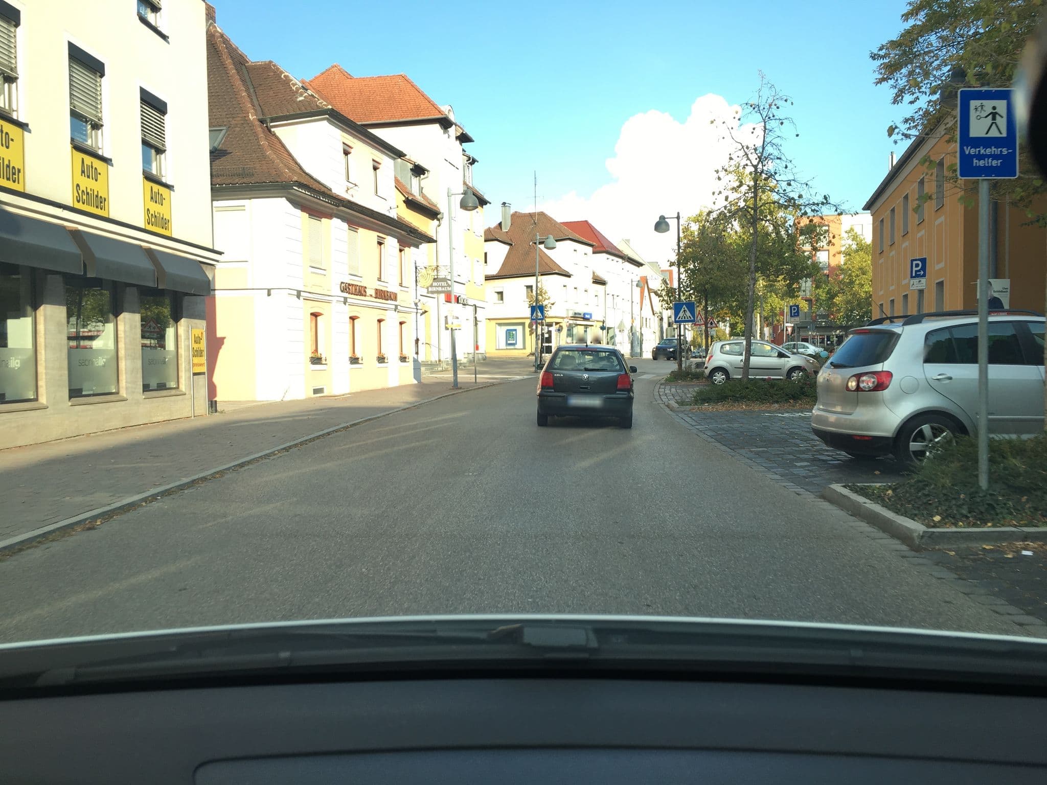 Street view near Hotel Birnbaum, Ansbach — © heilbron (CC BY-SA · Mapillary)