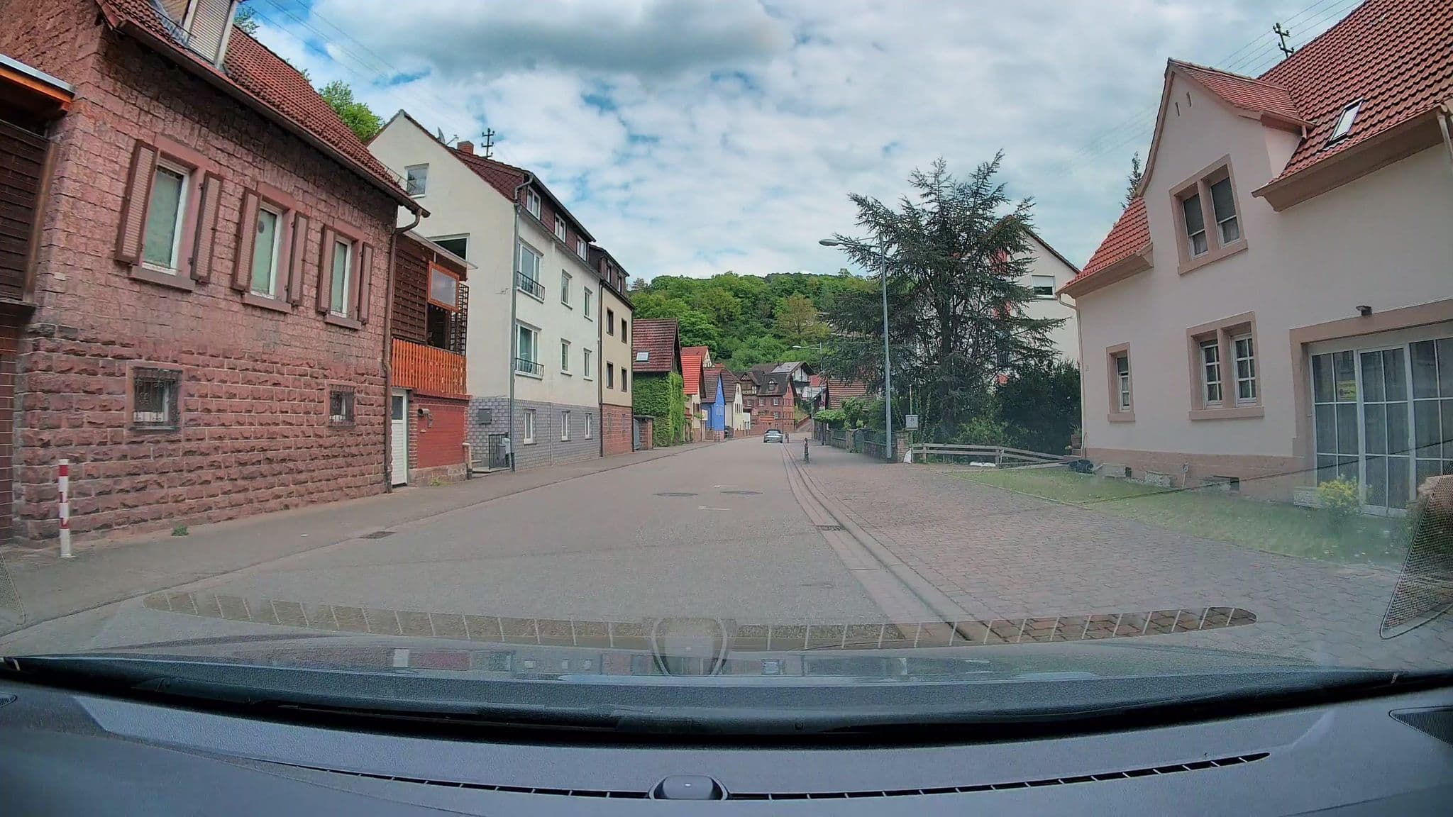 Street view near Gästehaus Stumpf, Weidenthal — © Bulld0z3r (CC BY-SA · Mapillary)