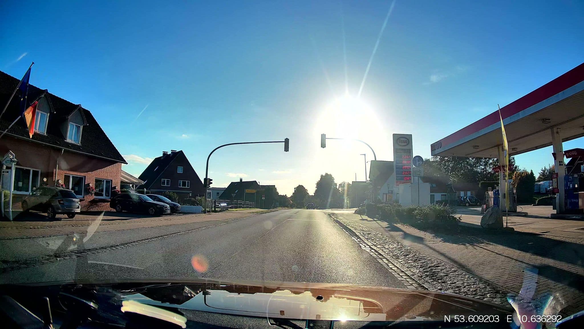 Street view near Grothmann's Hotel, Breitenfelde — © Dancingman (CC BY-SA · Mapillary)