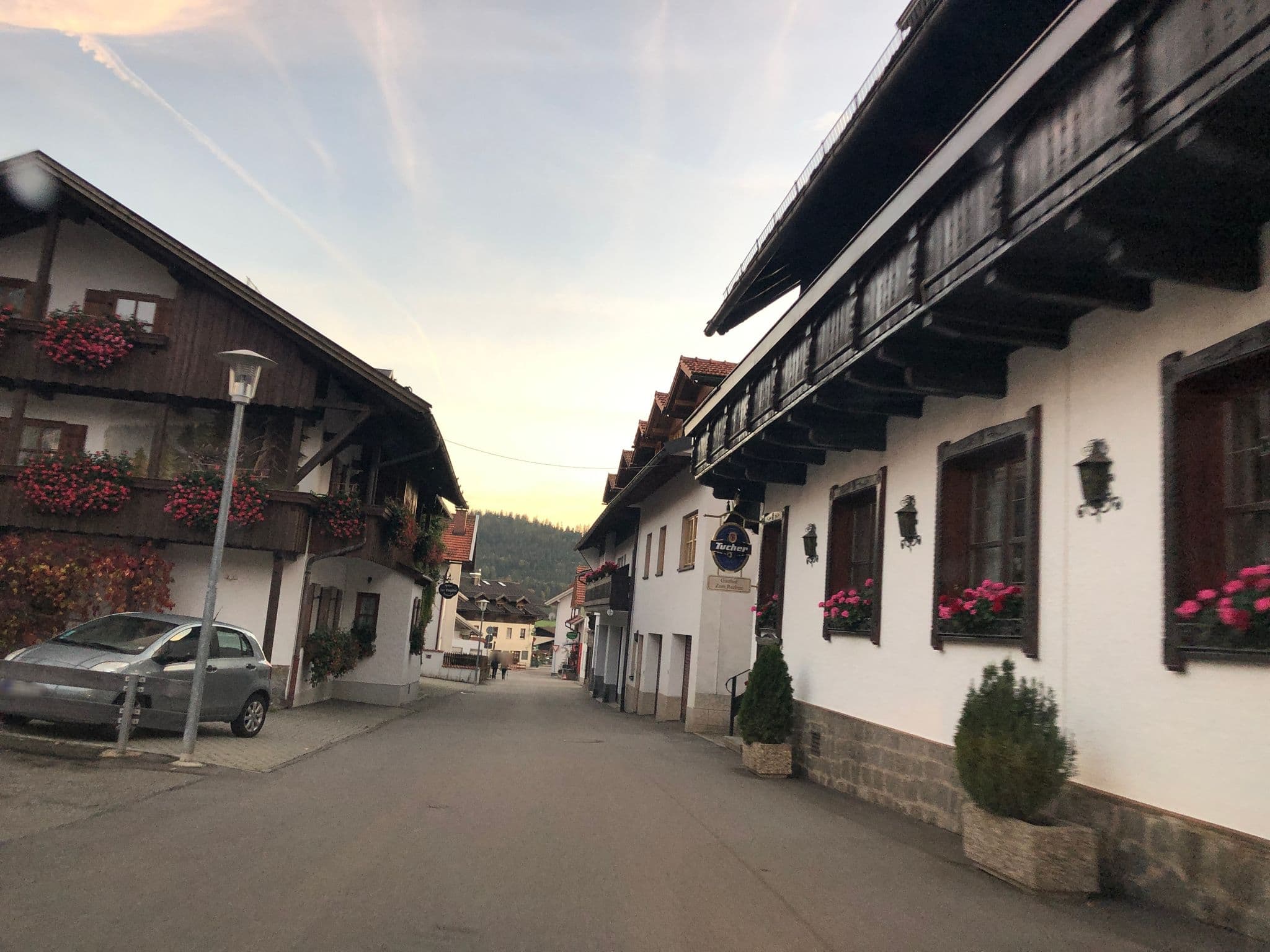 Street view near Hotel Fenzlhof, Bodenmais — © chuck (CC BY-SA · Mapillary)