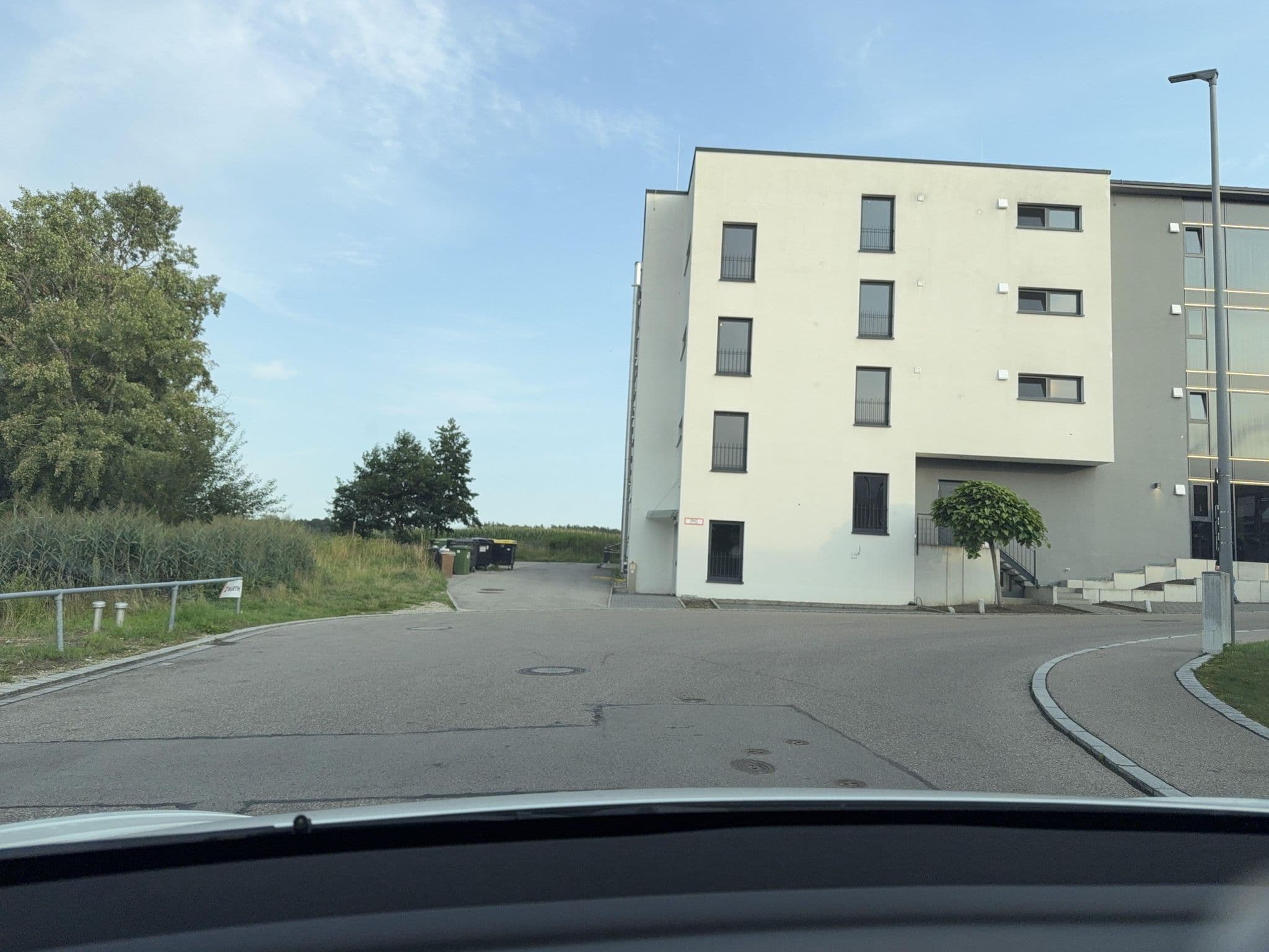 Street view near Duda, Reichertshofen — © ottor (CC BY-SA · Mapillary)