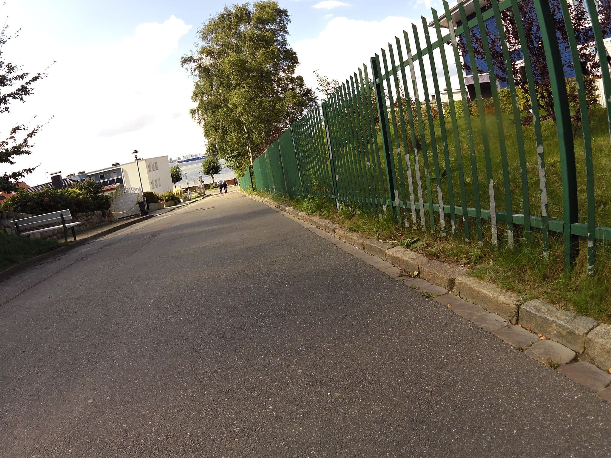 Street view near Admiral Scheer - Gästehaus, Laboe — © chuck (CC BY-SA · Mapillary)