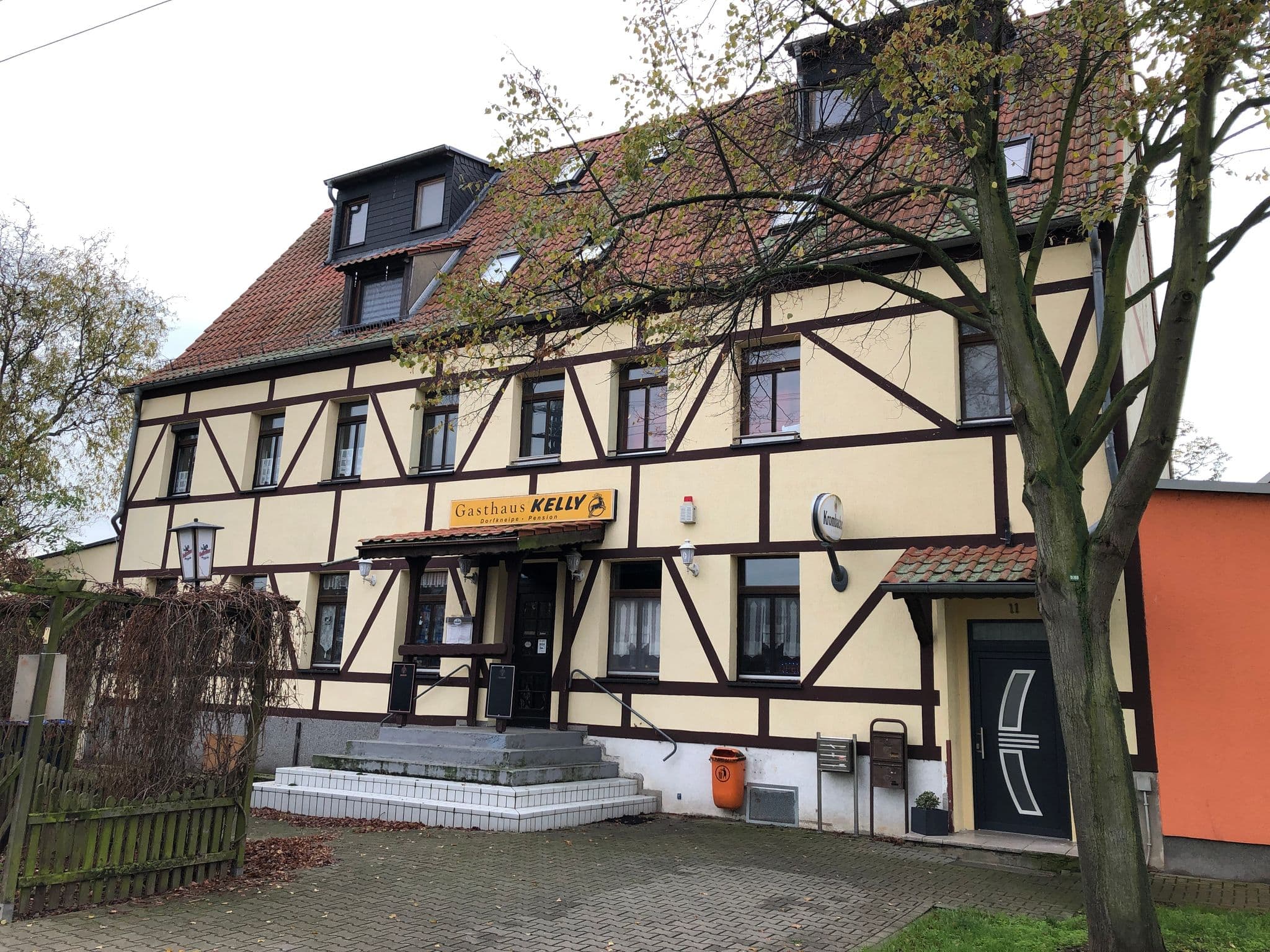 Street view near Gasthaus Kelly, Wahlitz — © erkundermsst (CC BY-SA · Mapillary)