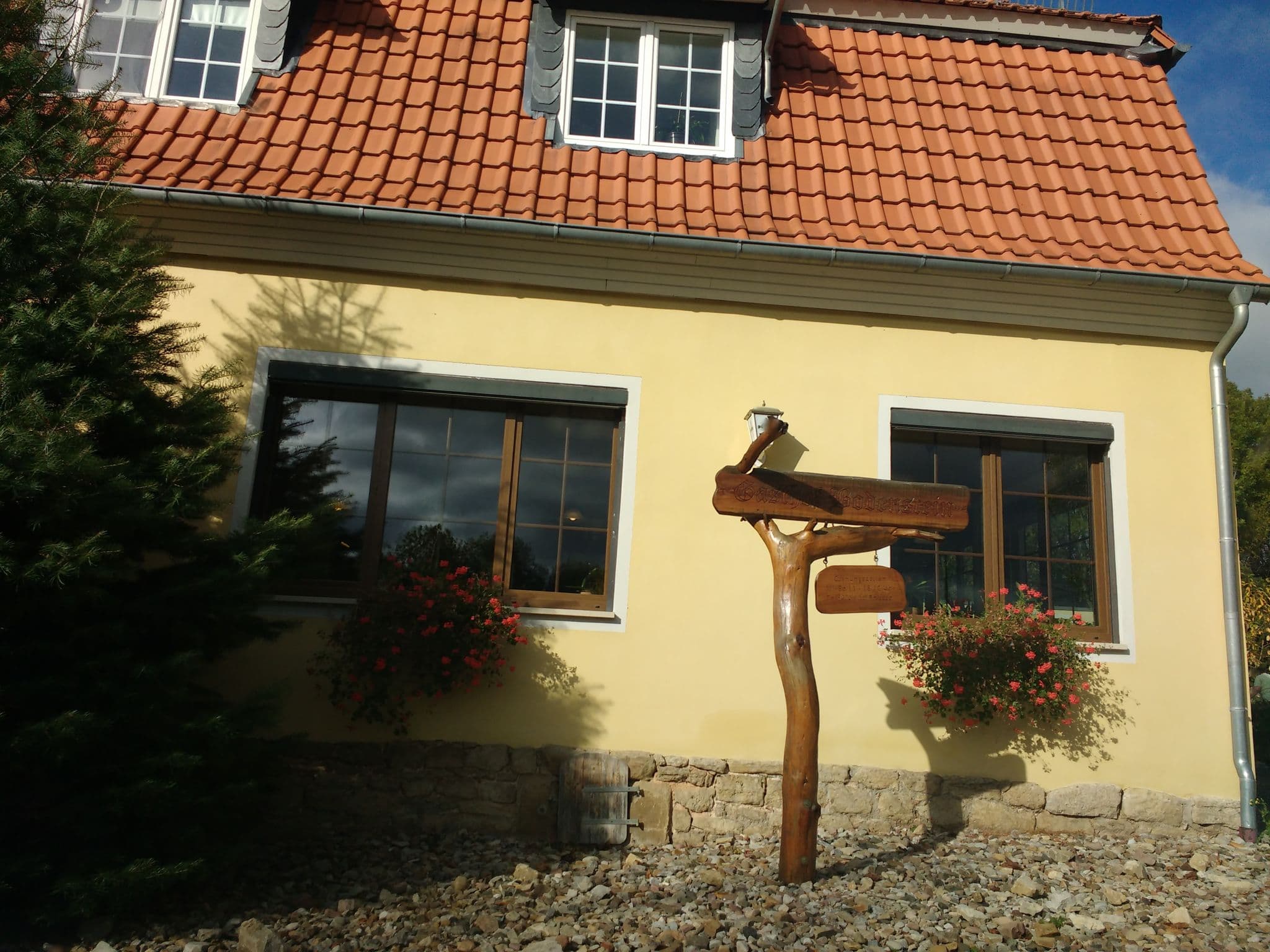 Street view near Gasthof Bodenstein, Worbis — © thetornado76 (CC BY-SA · Mapillary)