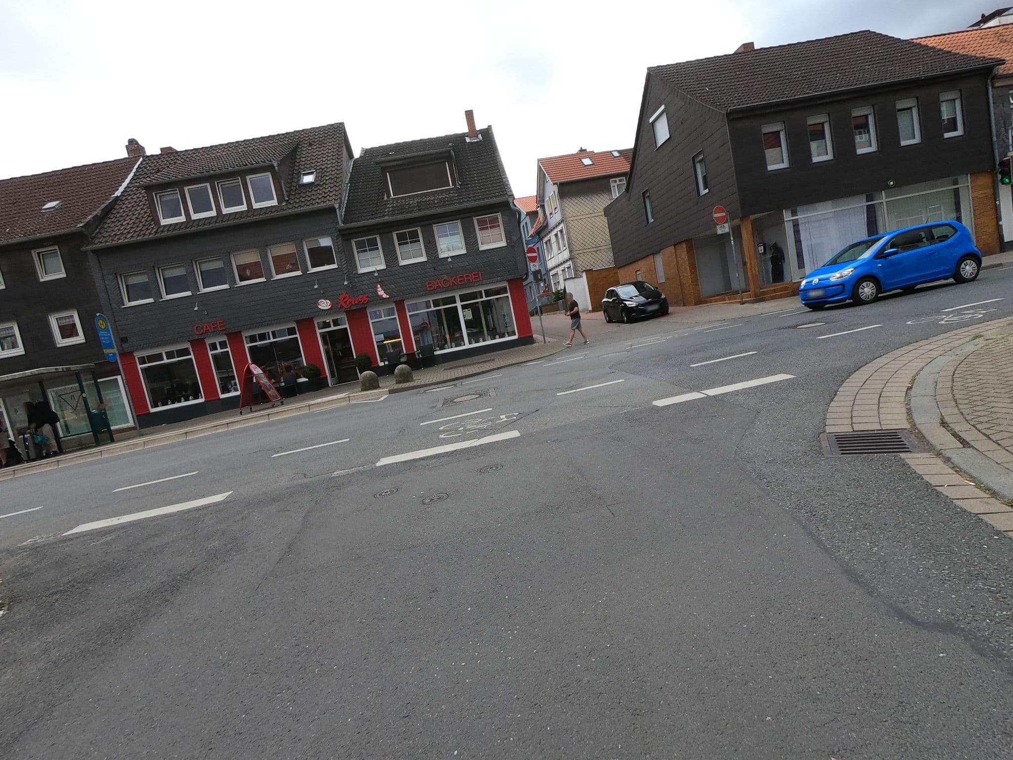 Street view near Gästehaus Werner, Wolfenbüttel — © u14183 (CC BY-SA · Mapillary)