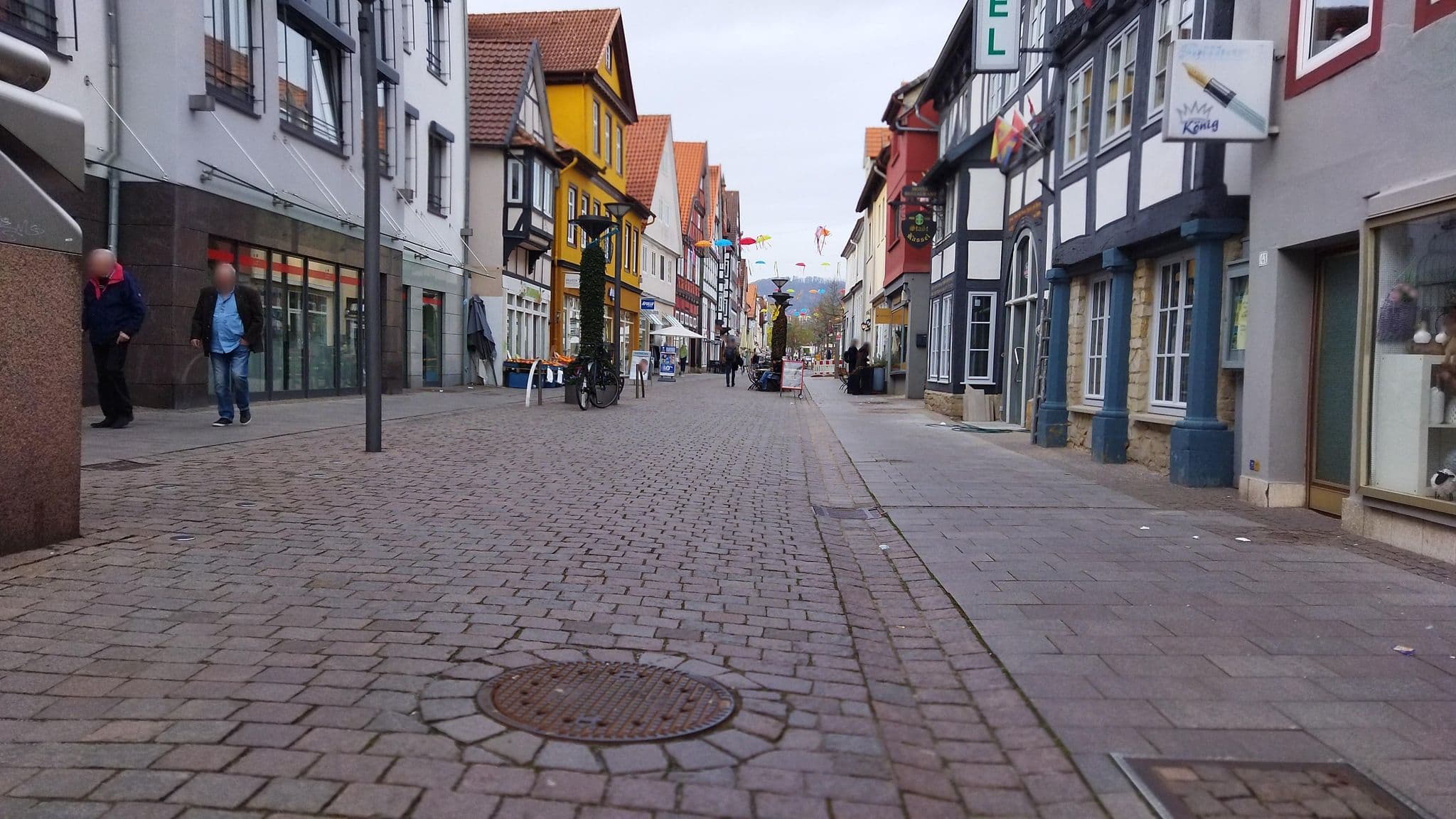 Street view near Hotel Stadt Kassel, Rinteln — © changchun1 (CC BY-SA · Mapillary)