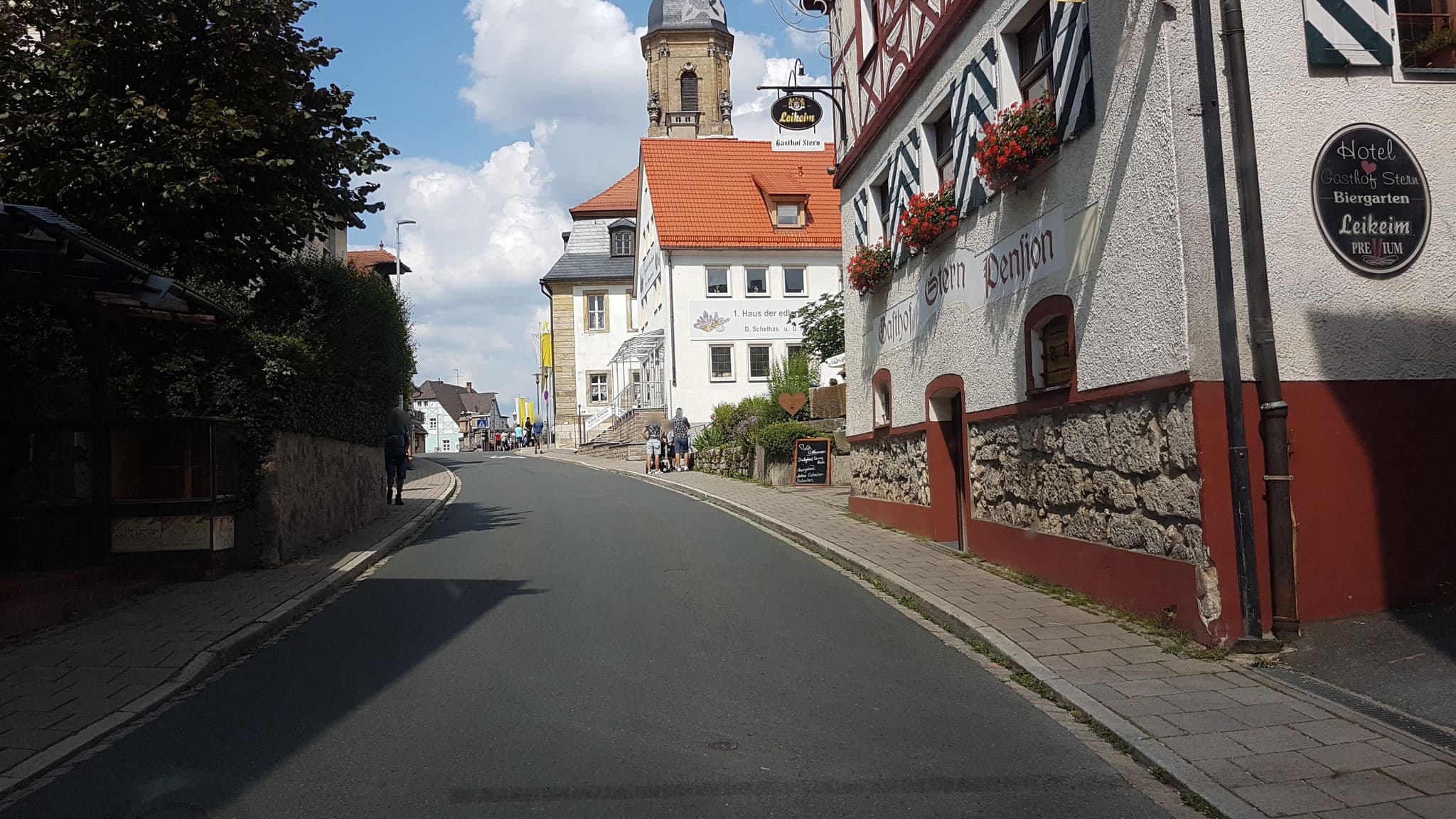 Street view near Hotel-Gasthof Stern, Gößweinstein — © r66 (CC BY-SA · Mapillary)