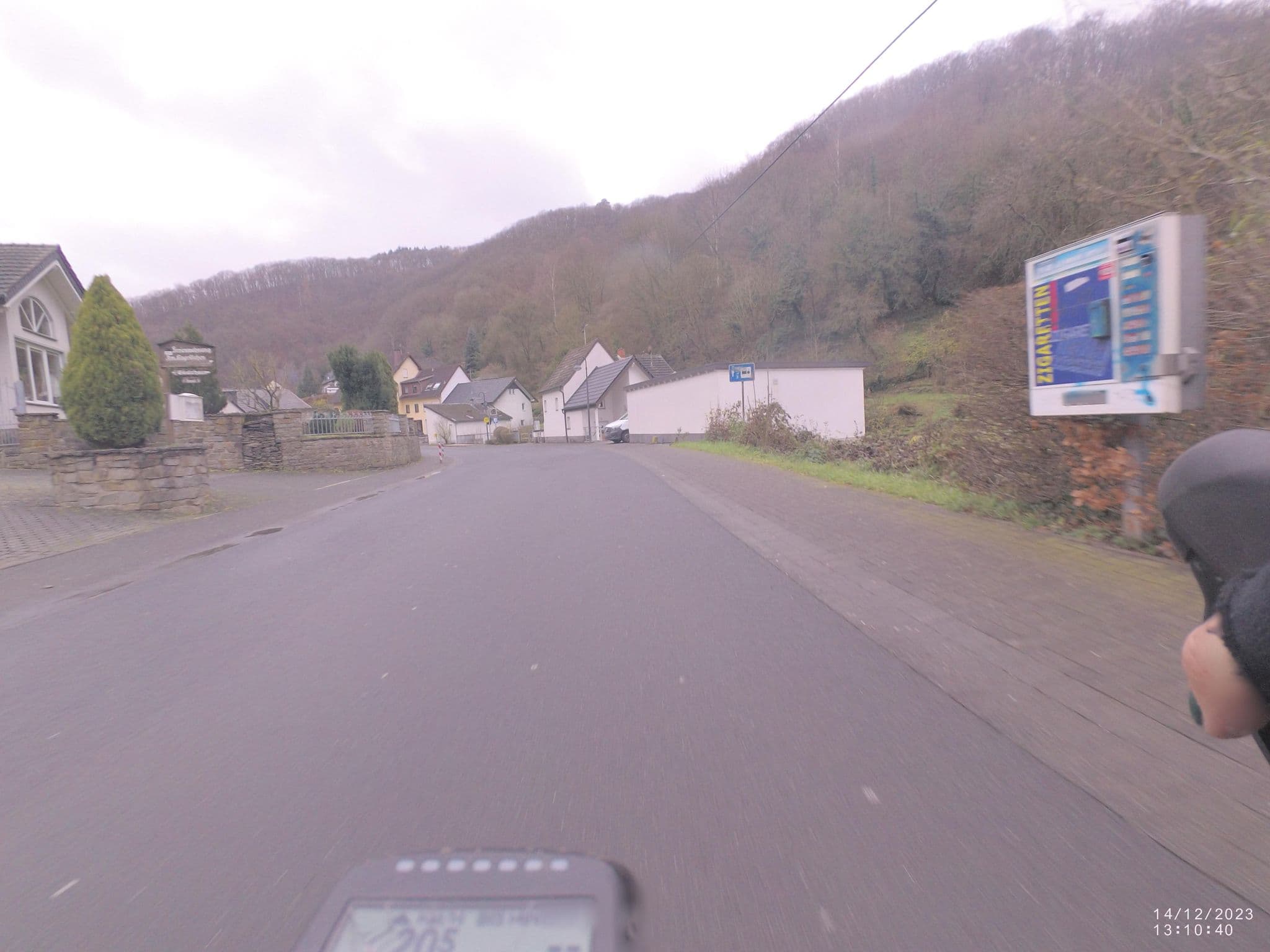 Street view near Am Kapellchen, Bad Breisig — © VIA_CH (CC BY-SA · Mapillary)