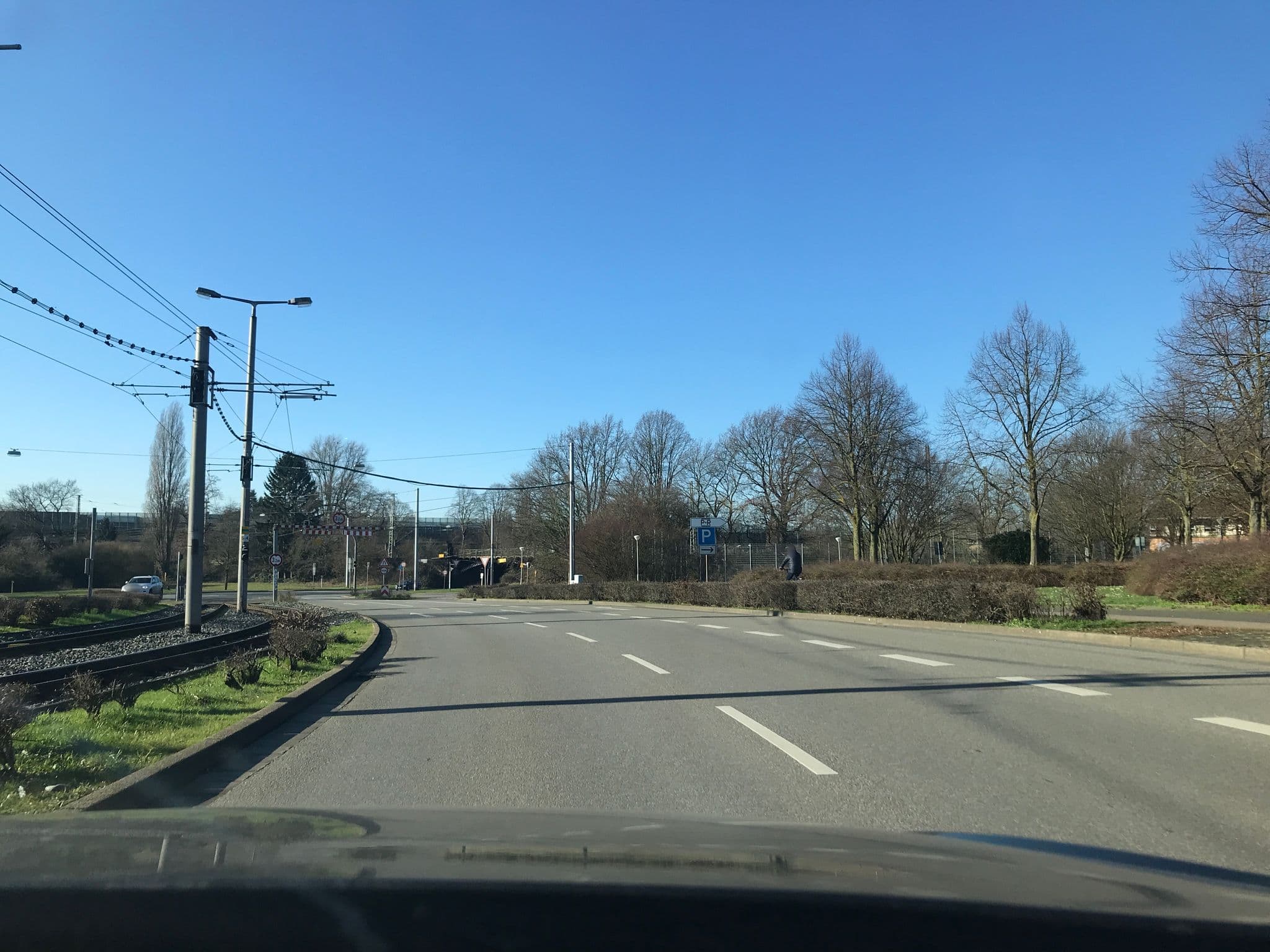 Street view near Reisemobilstellplatz Linn, Linn — © saschahaberkorn (CC BY-SA · Mapillary)