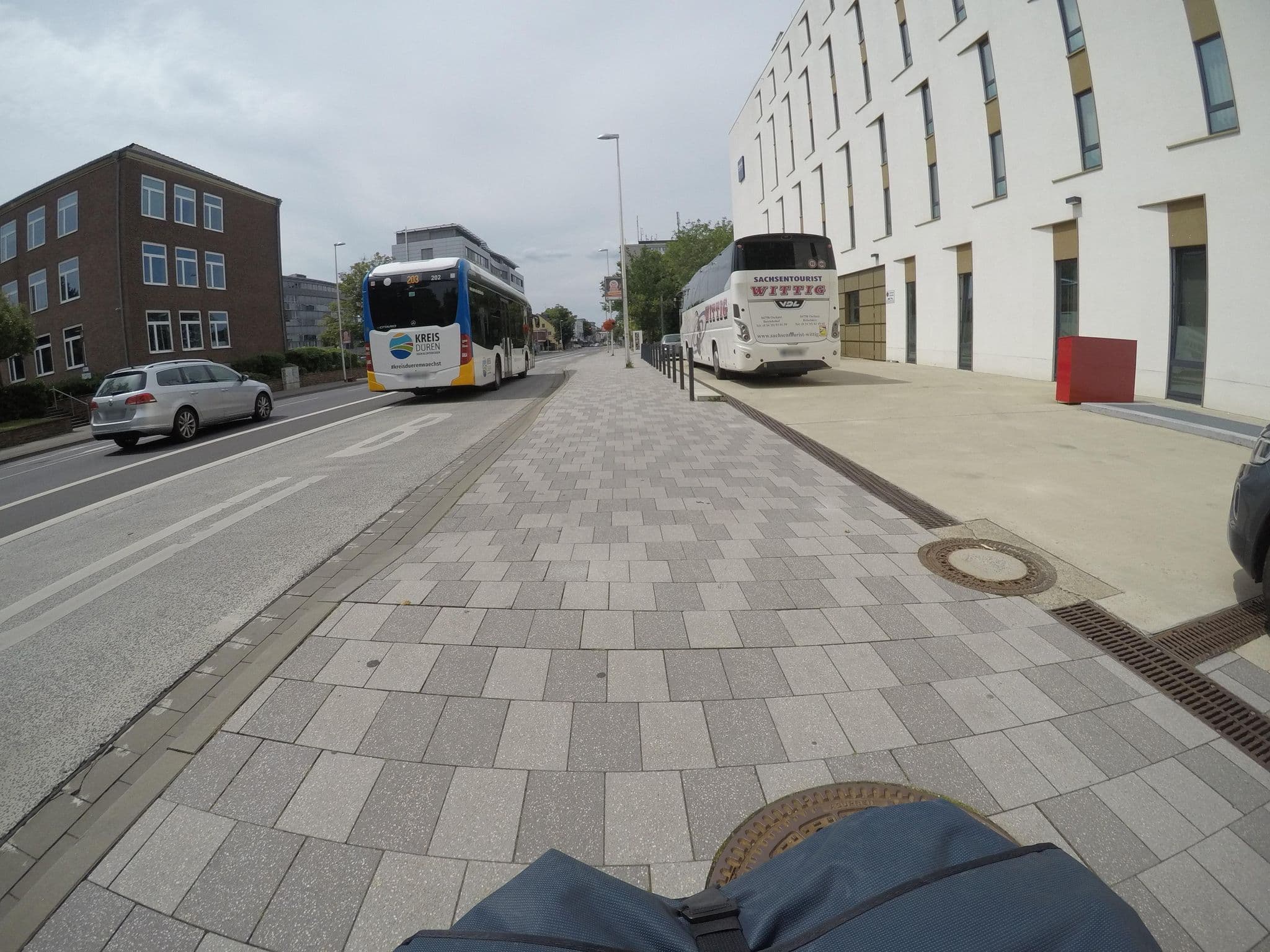 Street view near Dorint, Düren — © mfa (CC BY-SA · Mapillary)