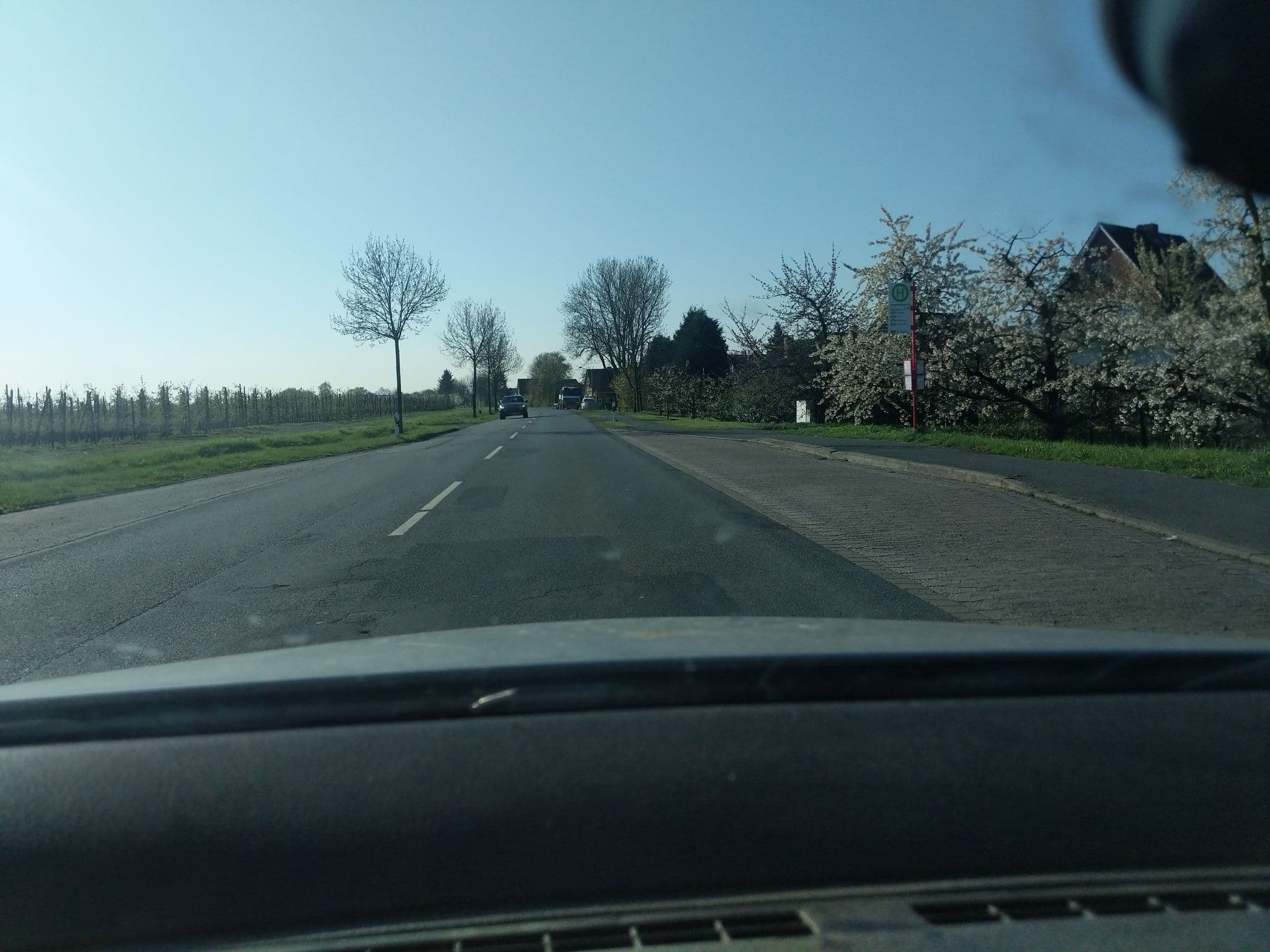 Street view near Ferien in der Apfelscheune, Jork — © nesshof (CC BY-SA · Mapillary)