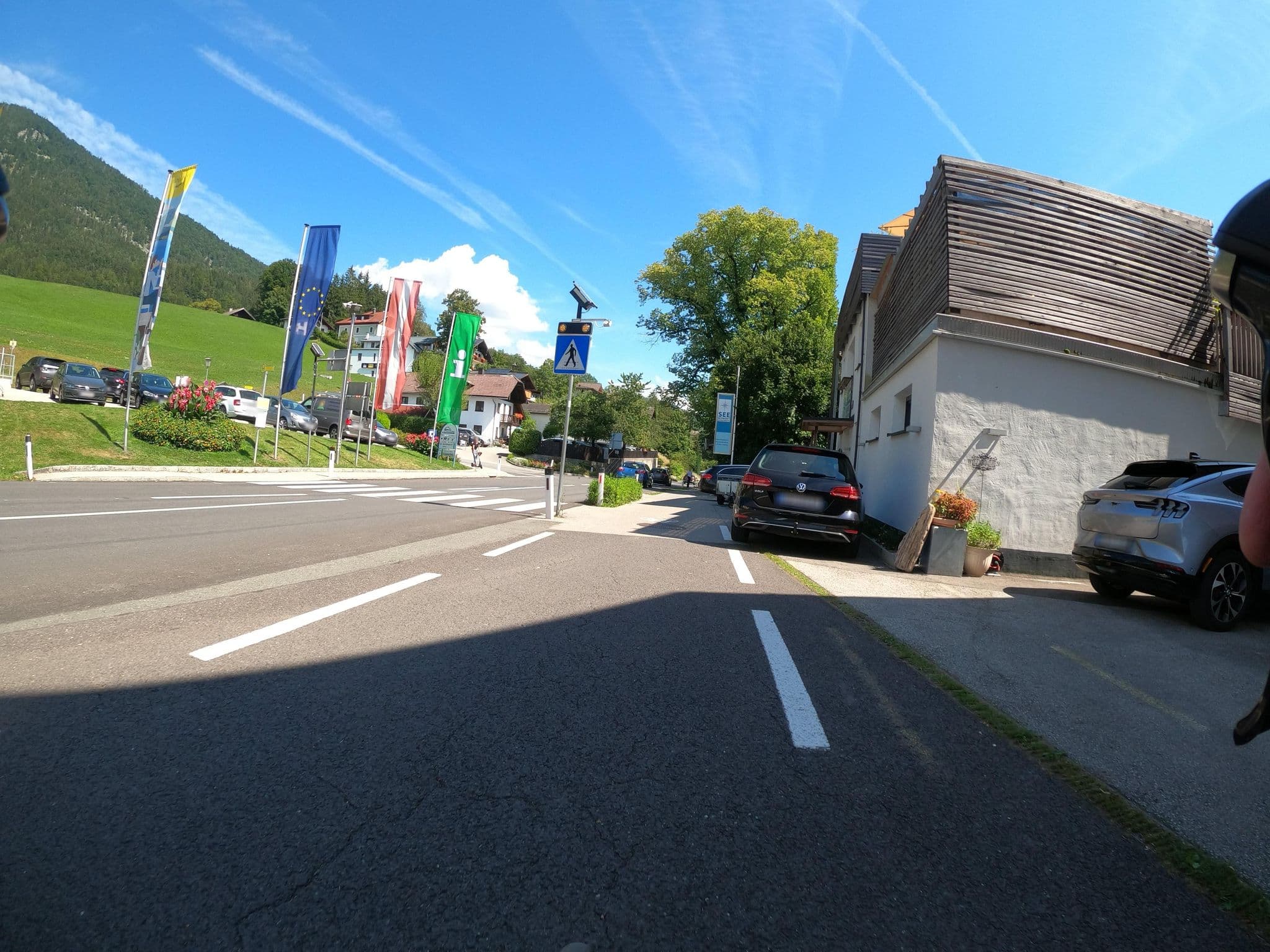 Street view near SEE.Moment Appartements, Sankt Wolfgang im Salzkammergut — © Langfahrer (CC BY-SA · Mapillary)