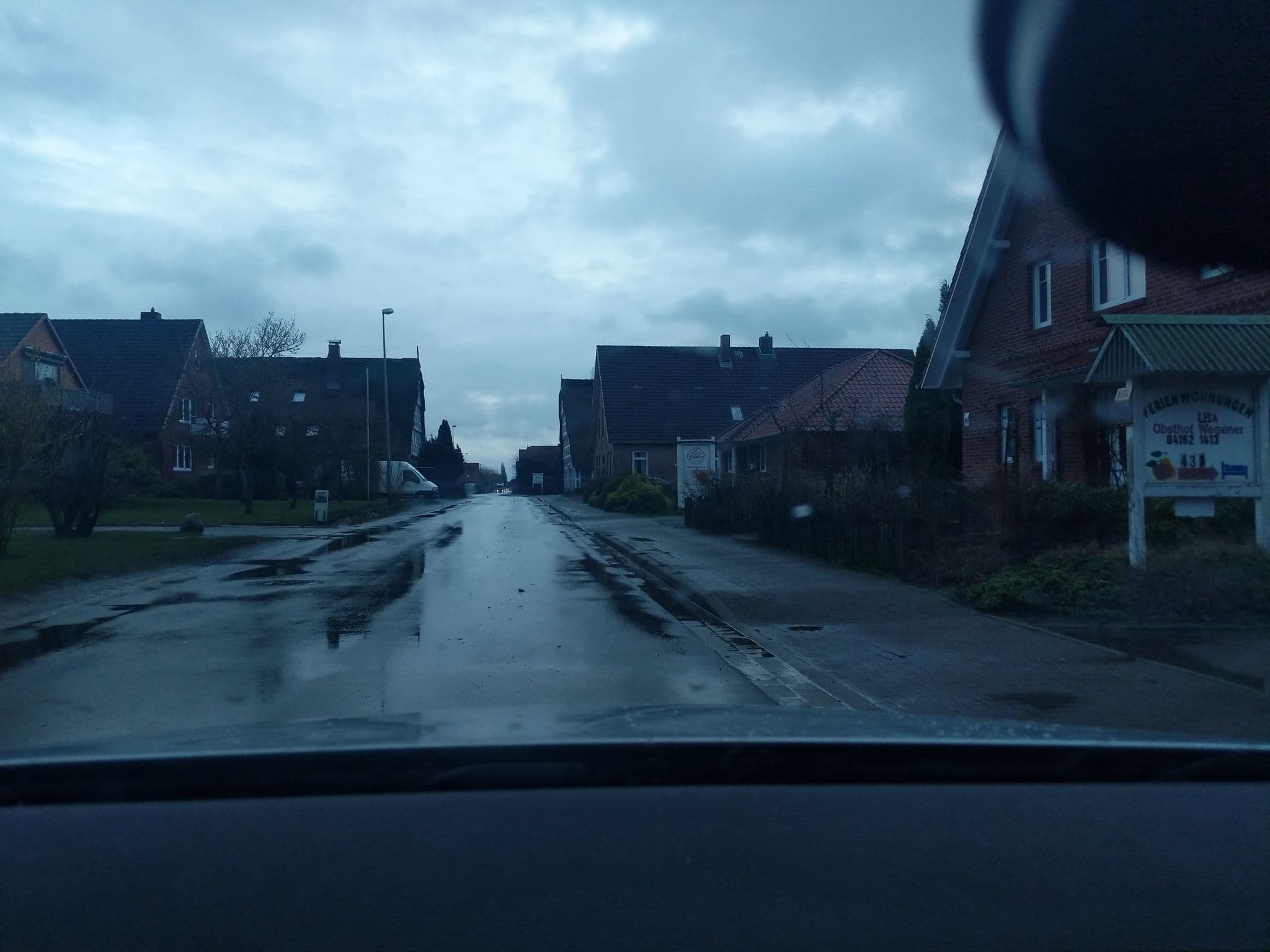 Street view near Apfelhof Wegener, Jork — © nesshof (CC BY-SA · Mapillary)