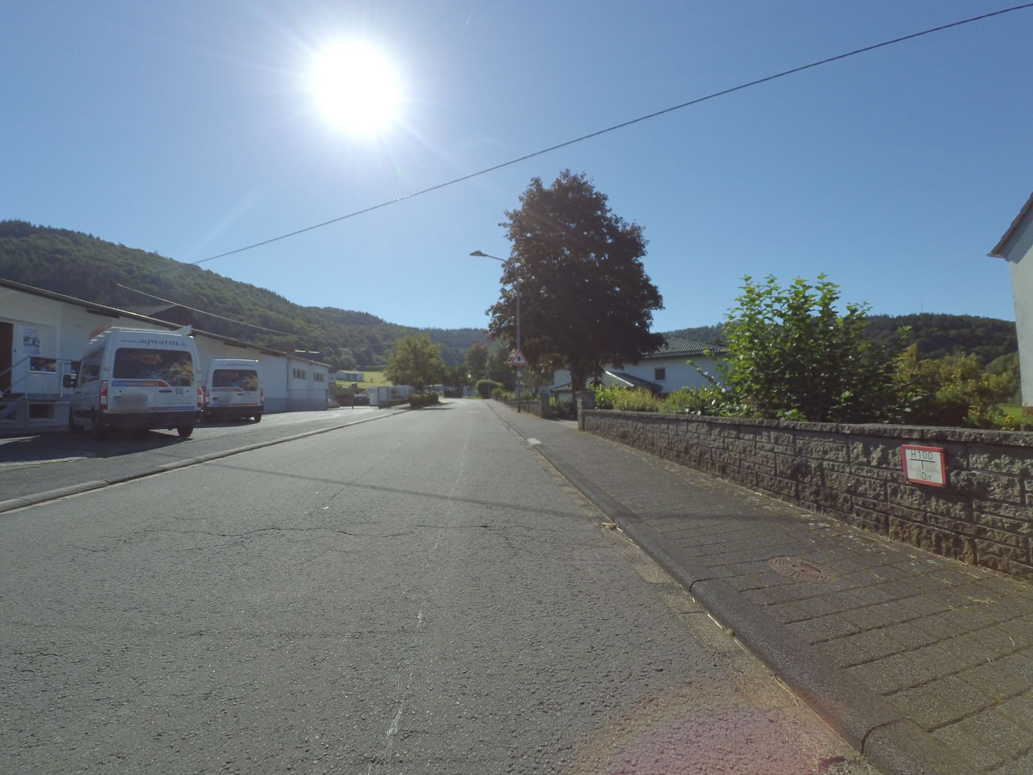 Street view near Ferienwohnung Kleines Kylltal, Üdersdorf — © peewee32 (CC BY-SA · Mapillary)