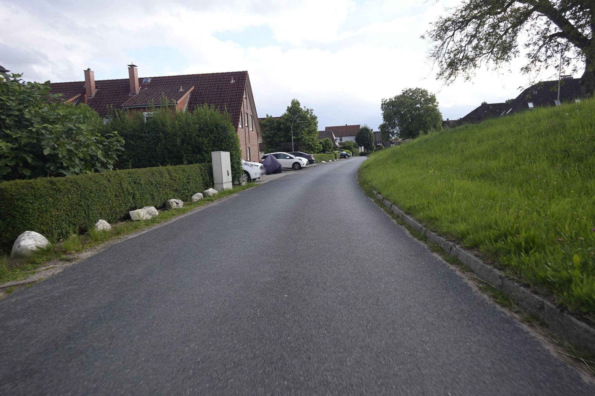 Street view near Ferienwohnung am Estedeich, Jork — © skaycle (CC BY-SA · Mapillary)
