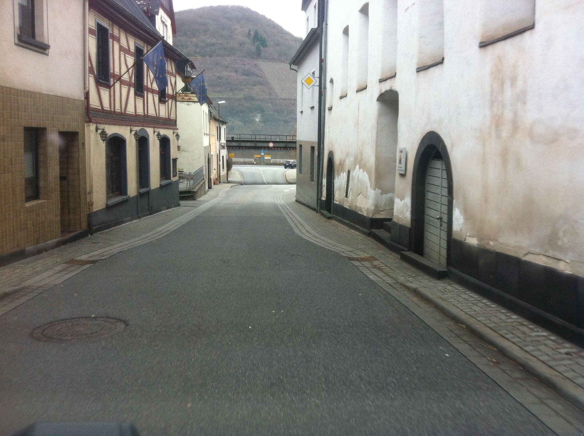Street view near Ferienhaus Apple Tree, Treis-Karden — © raymond (CC BY-SA · Mapillary)
