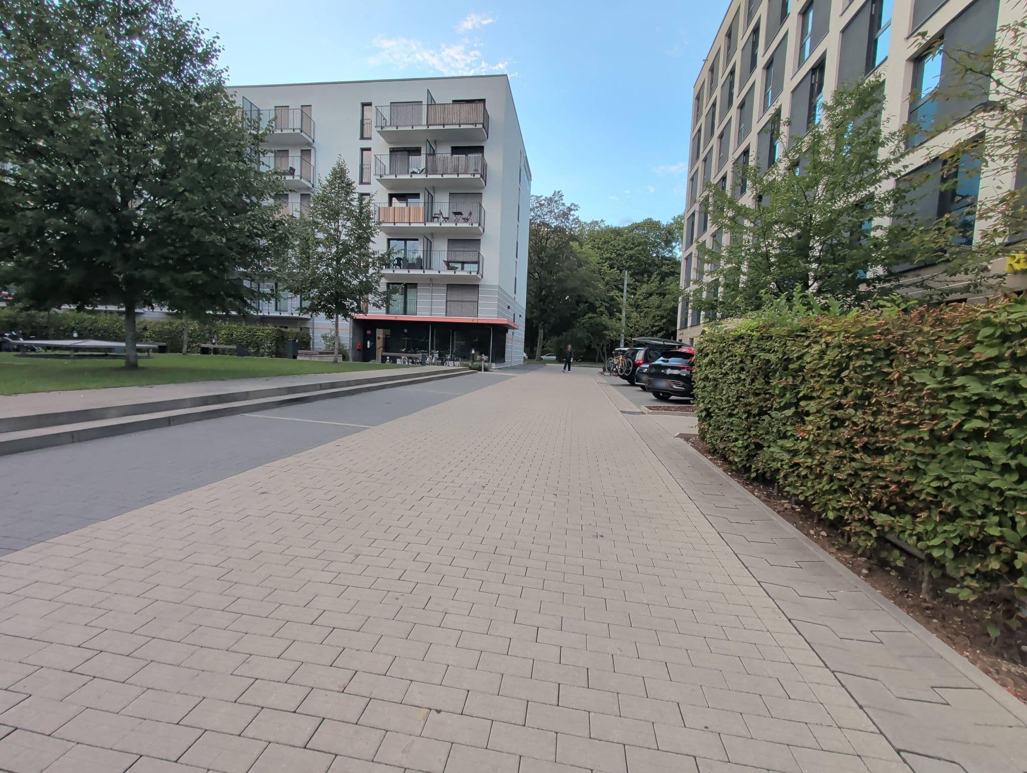 Street view near B&B Hotel Neu-Ulm, Neu-Ulm — © AR88 (CC BY-SA · Mapillary)