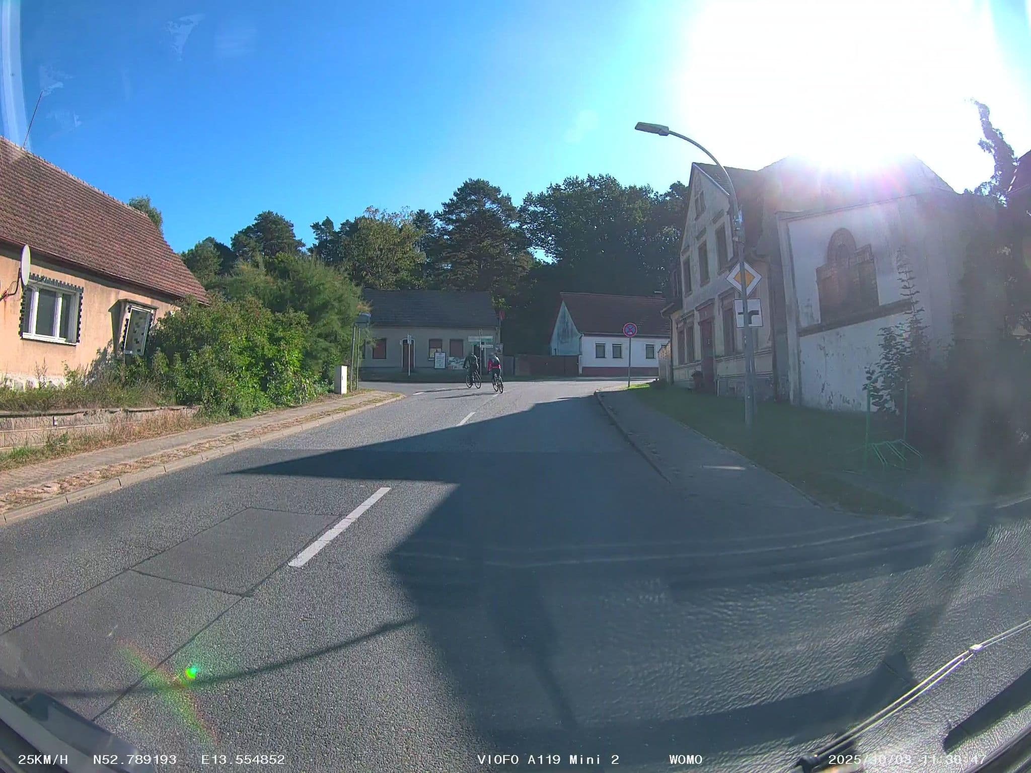 Street view near Jagdhotel am Strehlesee, Biesenthal — © soulcover (CC BY-SA · Mapillary)
