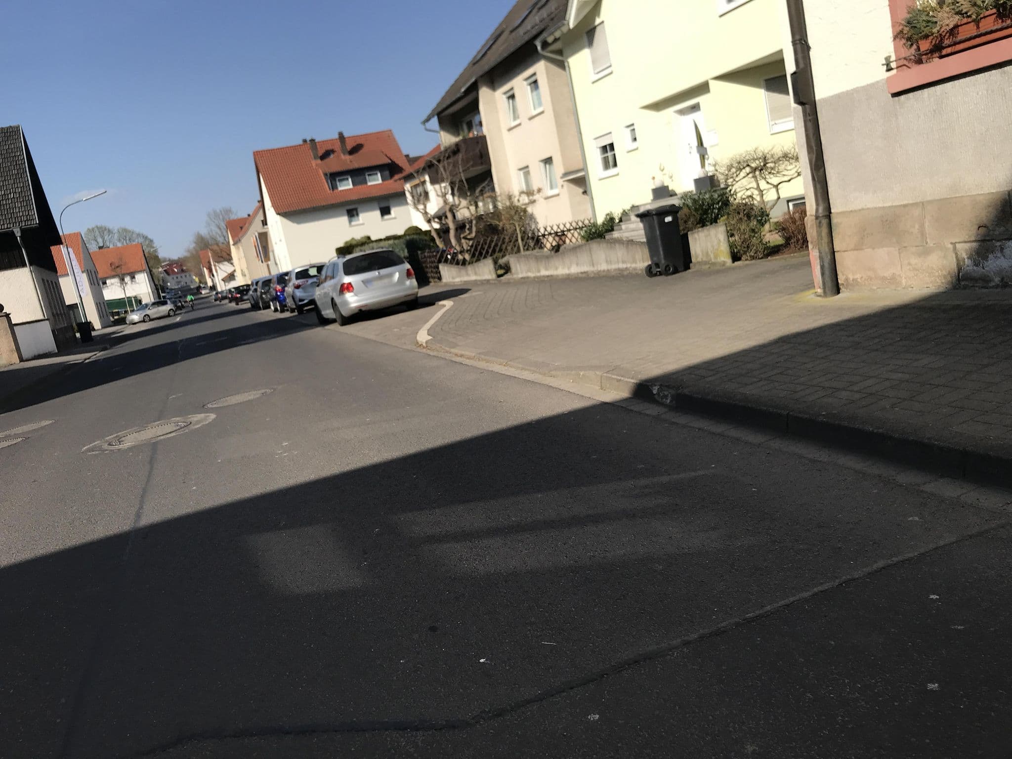 Street view near Drei Linden, Fulda — © troher15 (CC BY-SA · Mapillary)