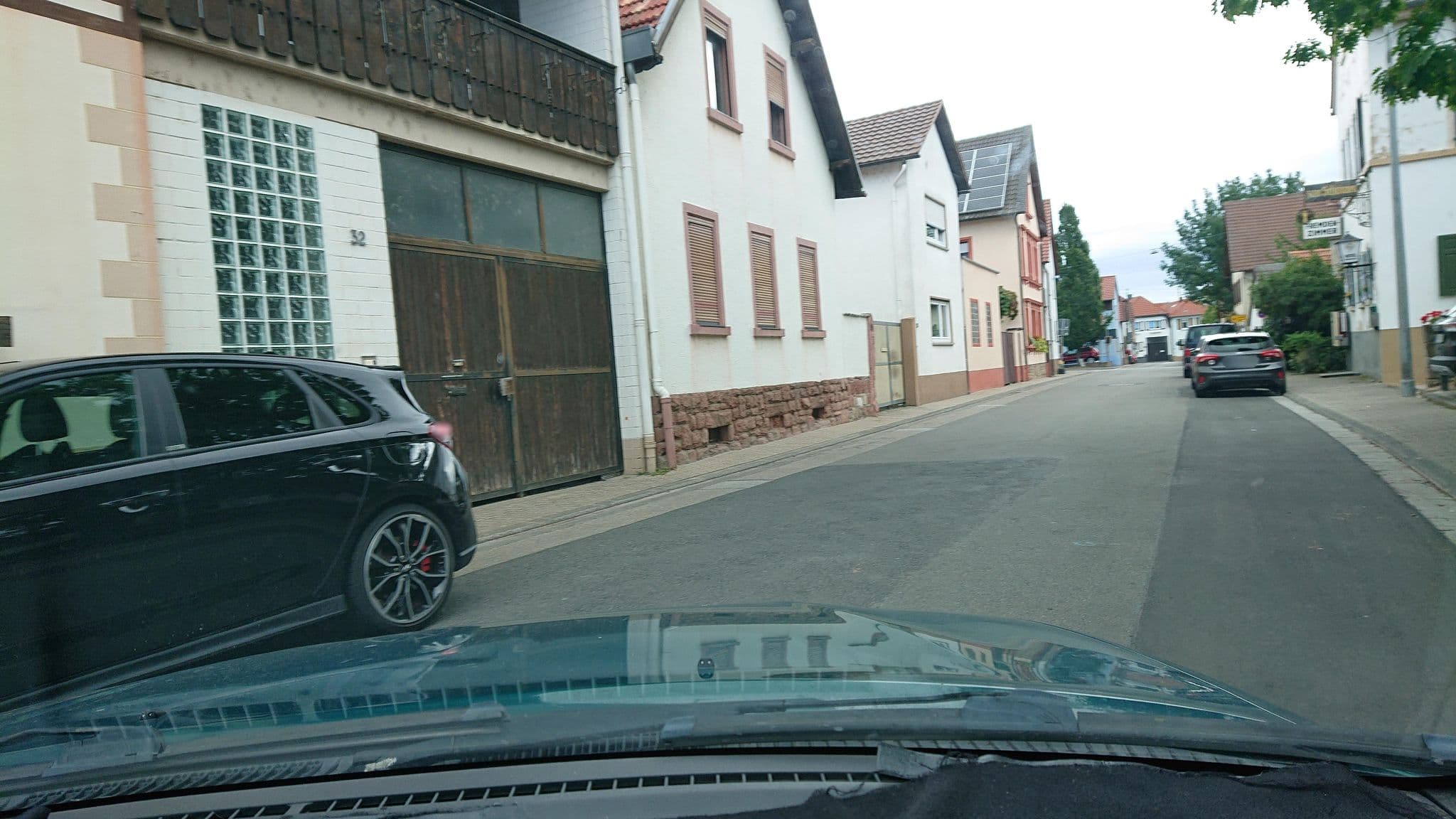 Street view near Zum Schwanen, Erpolzheim — © wegavision (CC BY-SA · Mapillary)
