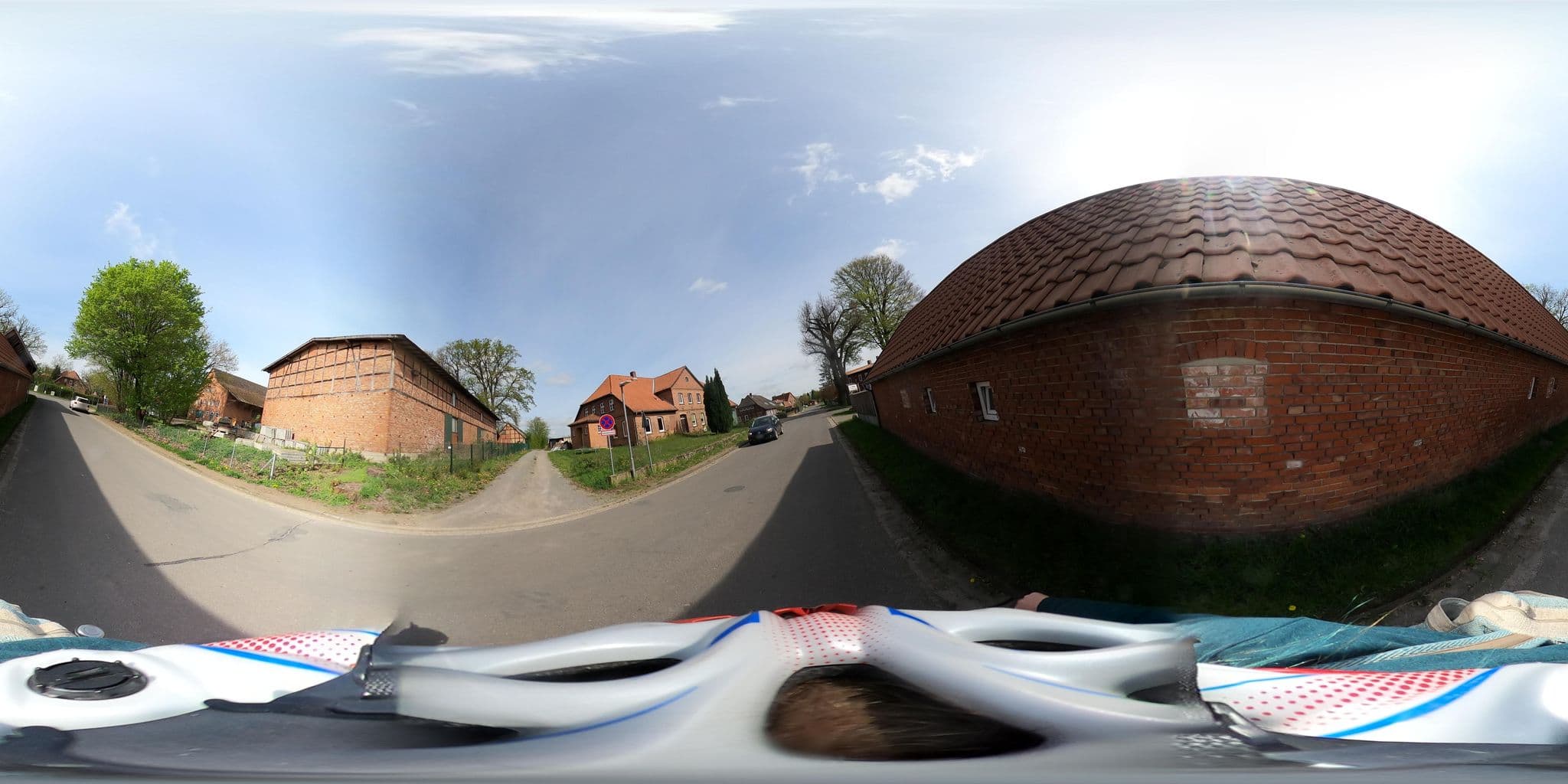 Street view near Gästezimmer am alten Kaffee Hof, Suderburg — © N_Welkener (CC BY-SA · Mapillary)