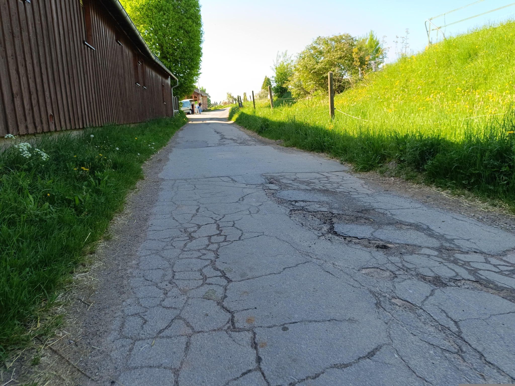 Street view near Ferienhaus Zimmermann "Gärtnerhäuschen", Beerfelden — © Mlink (CC BY-SA · Mapillary)