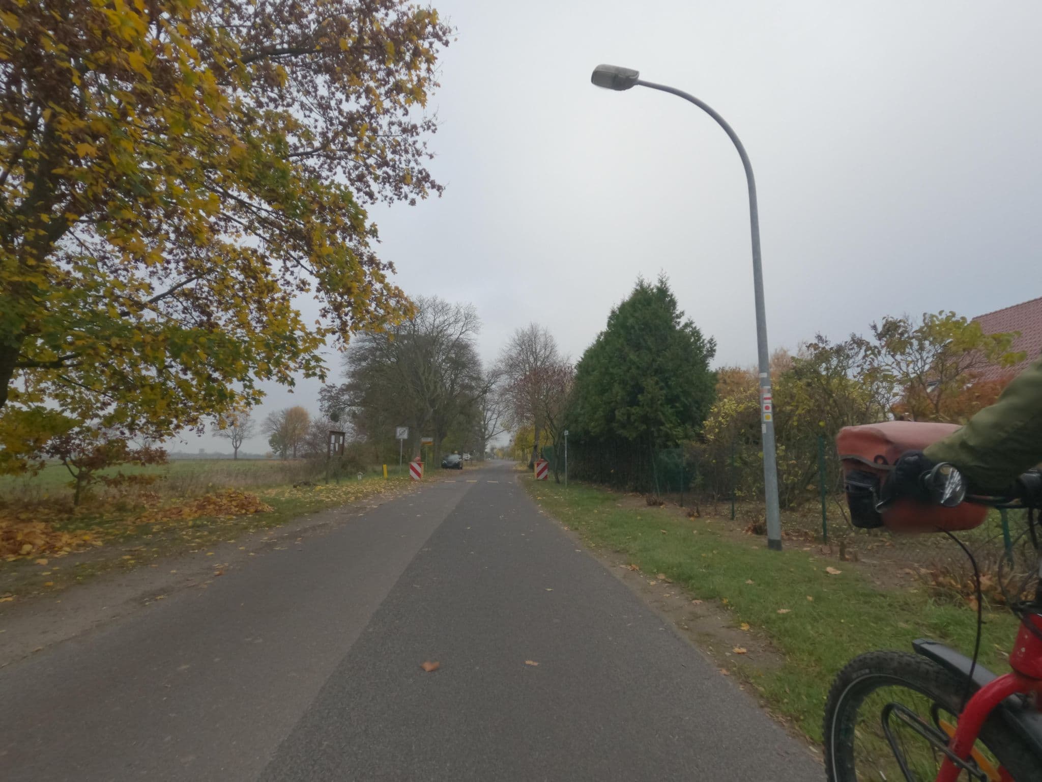 Street view near Villa Kunterbunt, Bad Freienwalde — © masterofnoroad (CC BY-SA · Mapillary)