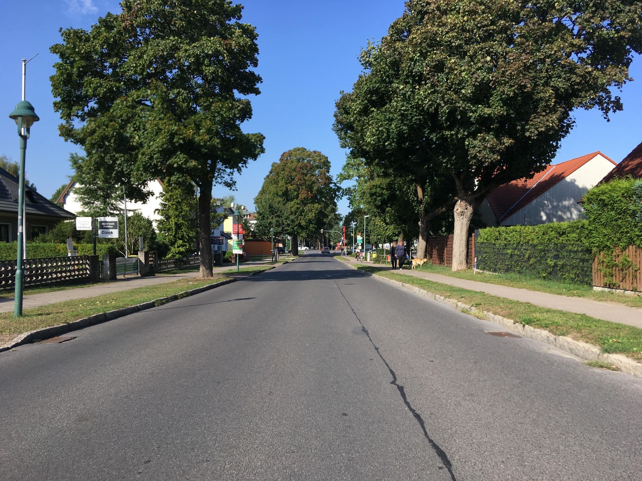 Street view near Pension zu den Tannen, Wandlitz — © carlheinz (CC BY-SA · Mapillary)