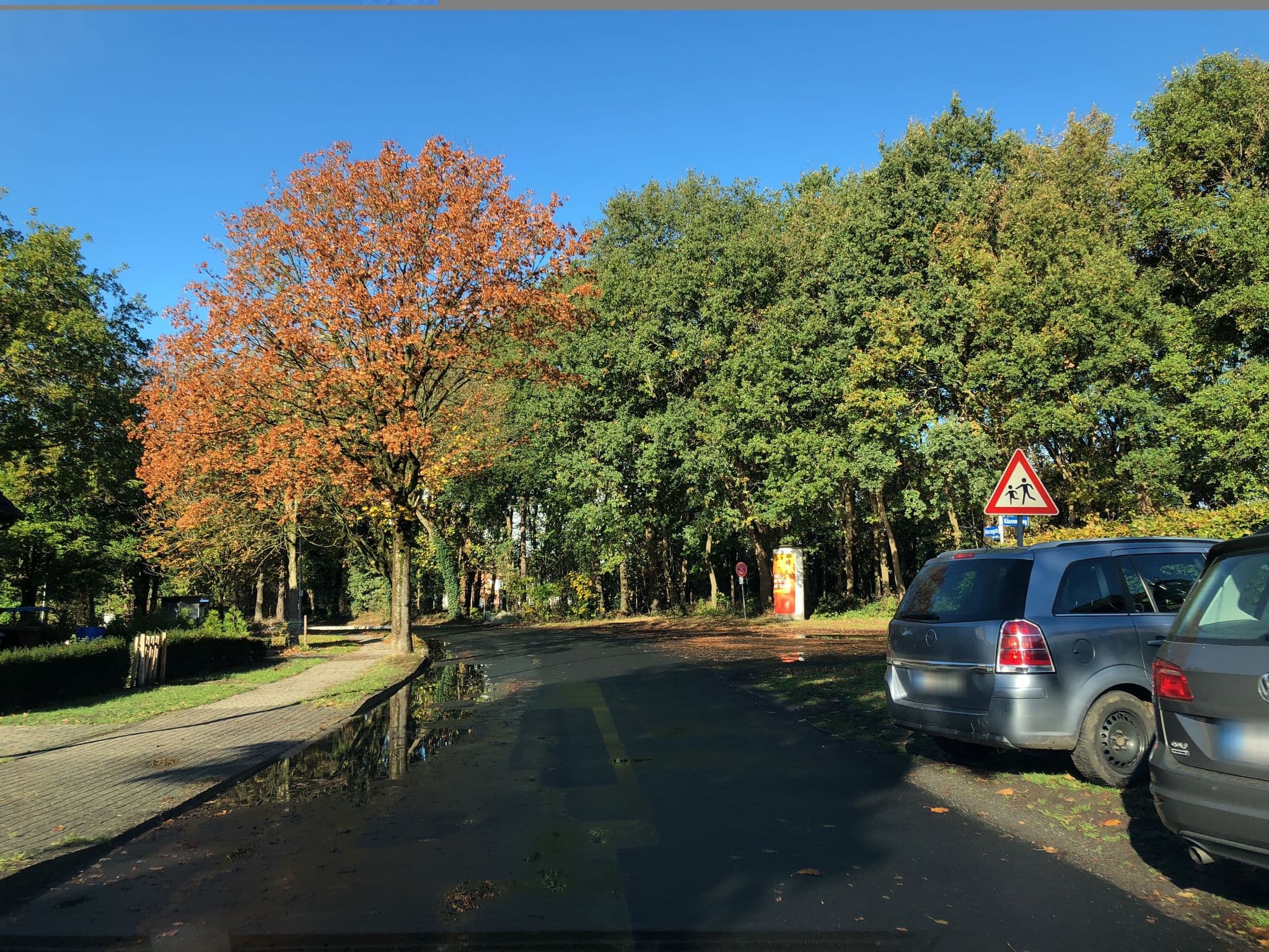Street view near Gasthof & Hotel Schmitz, Heede — © hendel (CC BY-SA · Mapillary)