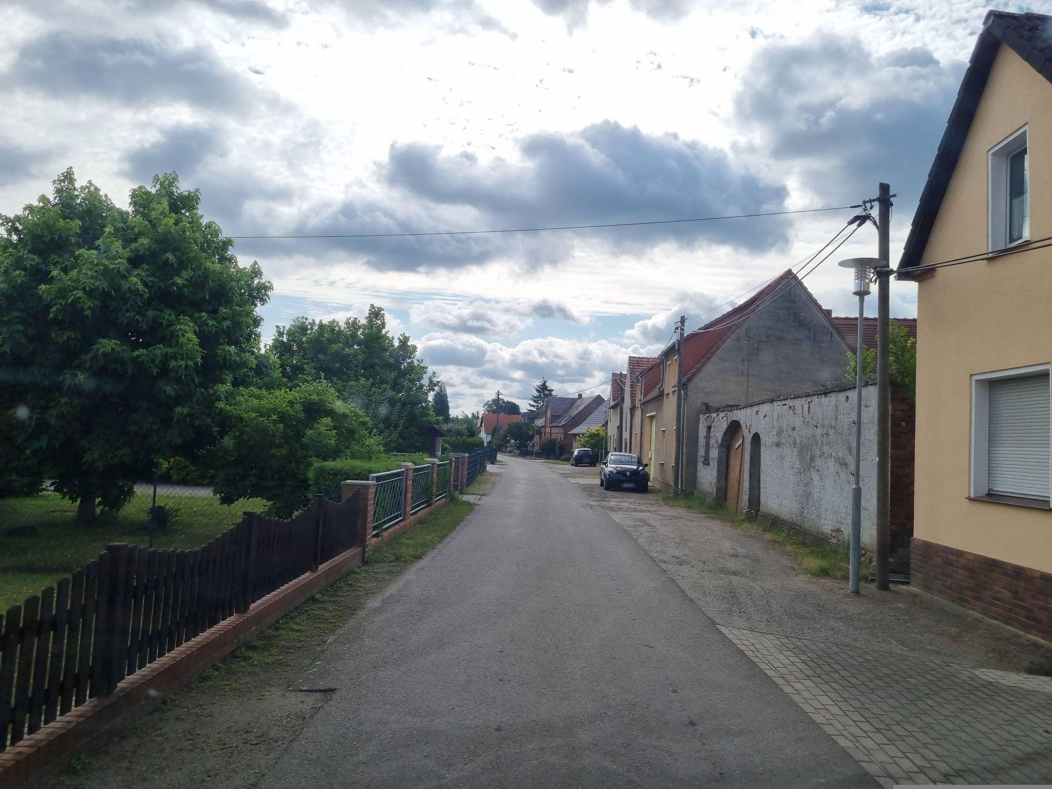 Street view near Gästezimmer Bluno, Welzow — © dsmm (CC BY-SA · Mapillary)