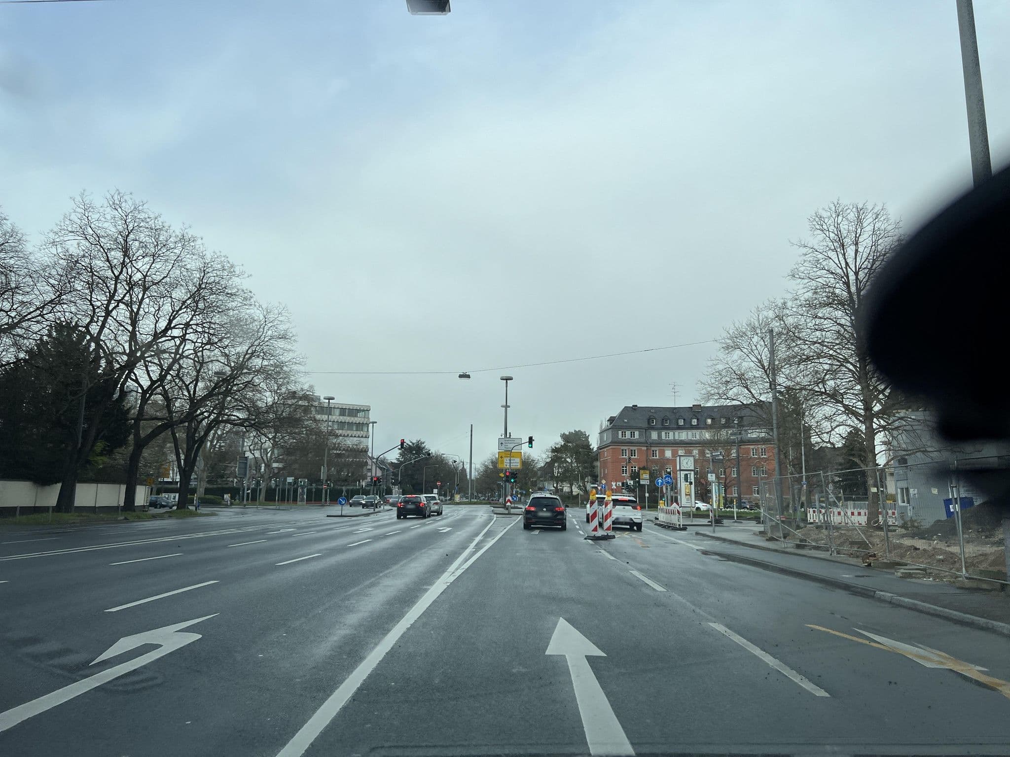 Street view near Kennedy 89 - The Unbound Collection by Hyatt, Frankfurt am Main