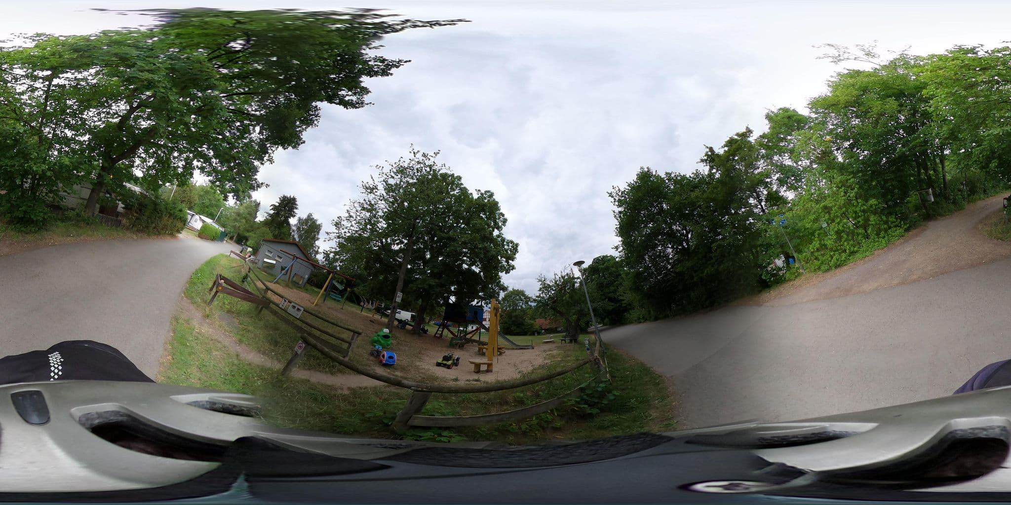 Street view near Campingplatz Ederseeparadies, Vöhl — © tmka (CC BY-SA · Mapillary)