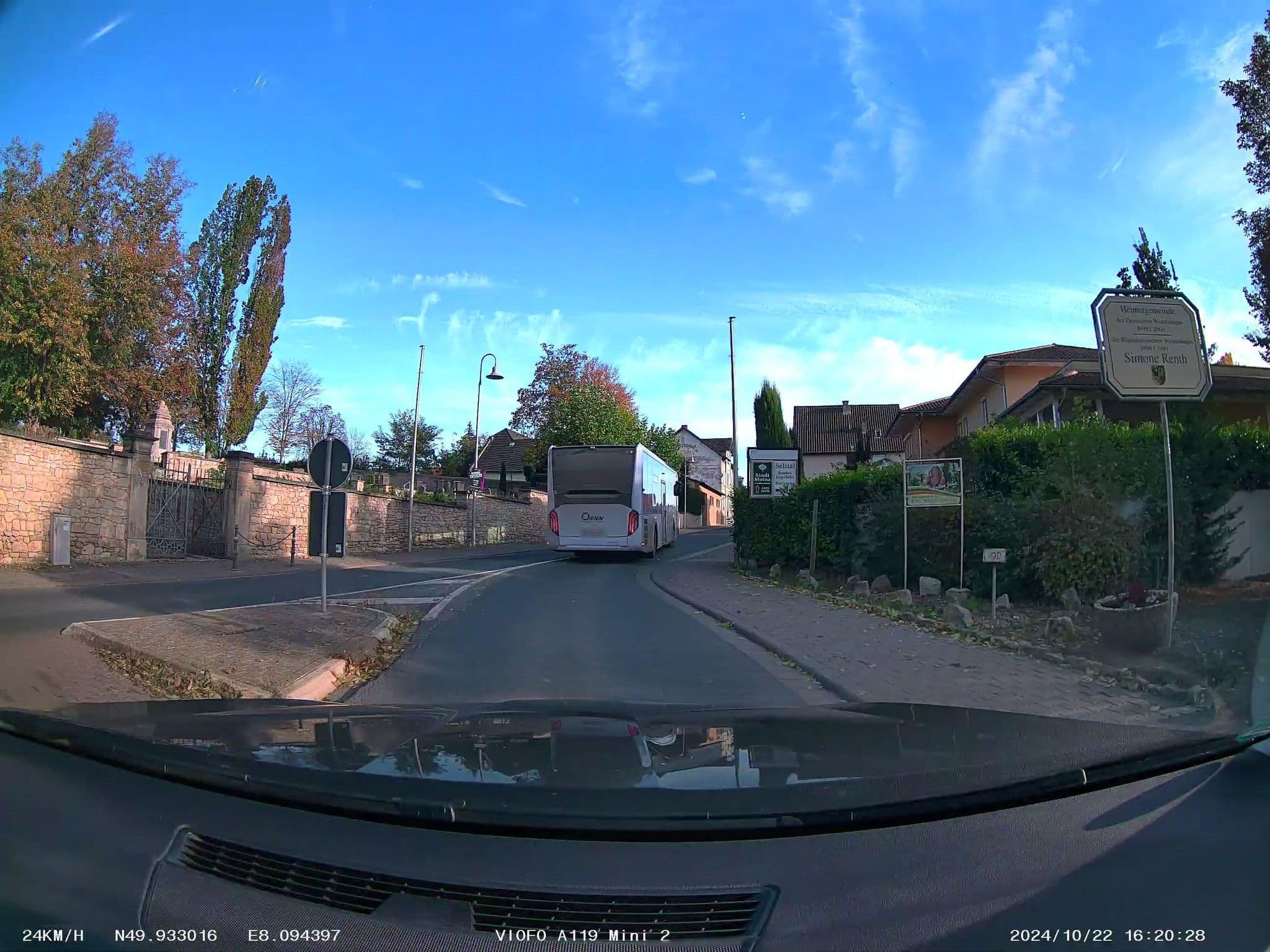 Street view near Wohnmobil Stellplatz Schwabenheim, Schwabenheim — © soulcover (CC BY-SA · Mapillary)