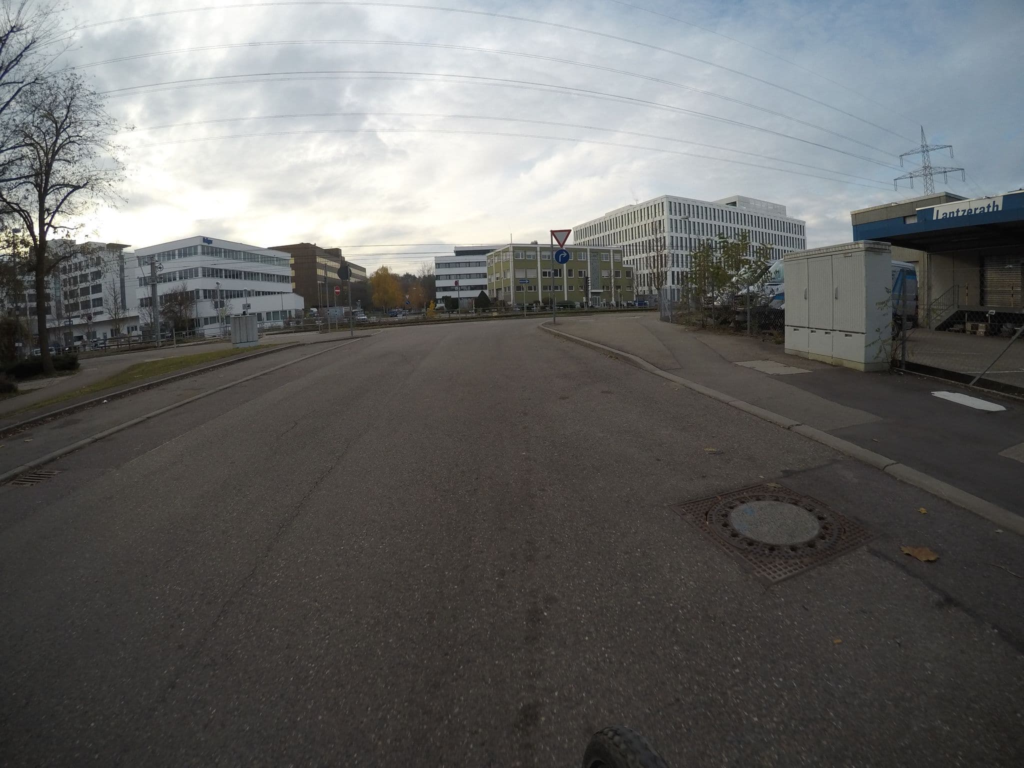 Street view near B&B HOTEL Stuttgart-Airport/Messe, Leinfelden-Echterdingen — © mfa (CC BY-SA · Mapillary)