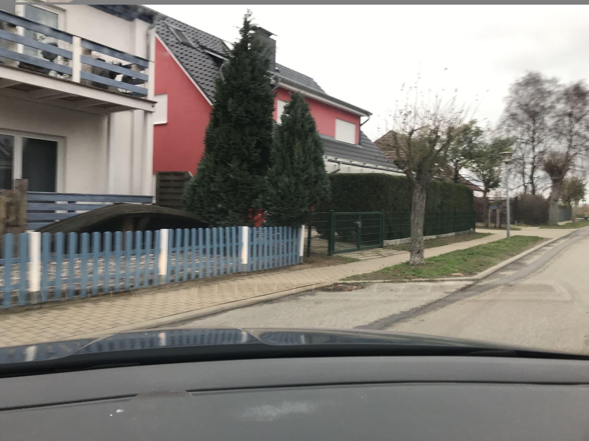 Street view near amo solem, Ostseebad Dierhagen — © atze777 (CC BY-SA · Mapillary)