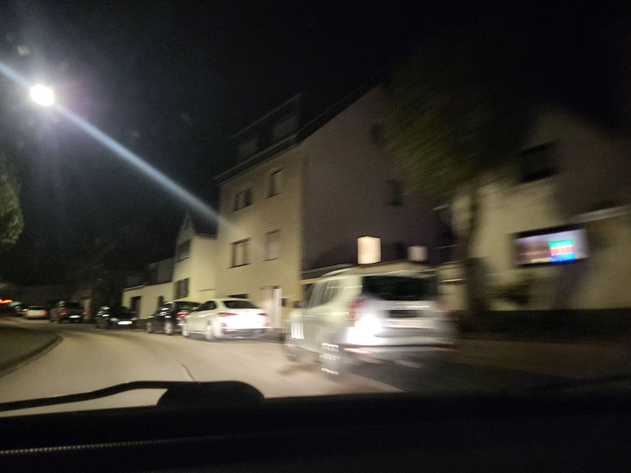Street view near Ferienwohnung Dom, Brühl — © walldi222 (CC BY-SA · Mapillary)