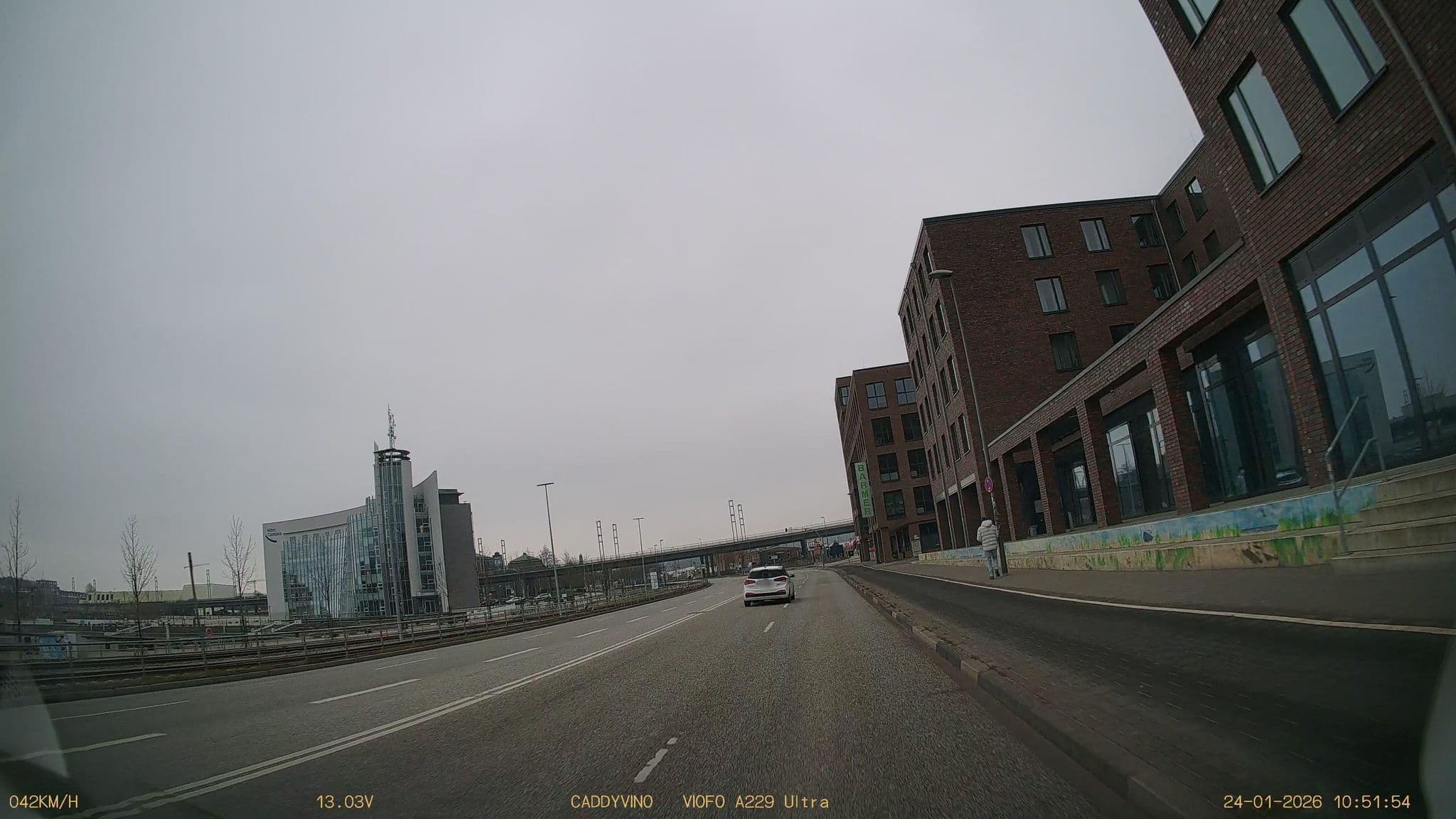 Street view near Me and All Hotel Kiel, Kiel — © DruideBizeps (CC BY-SA · Mapillary)