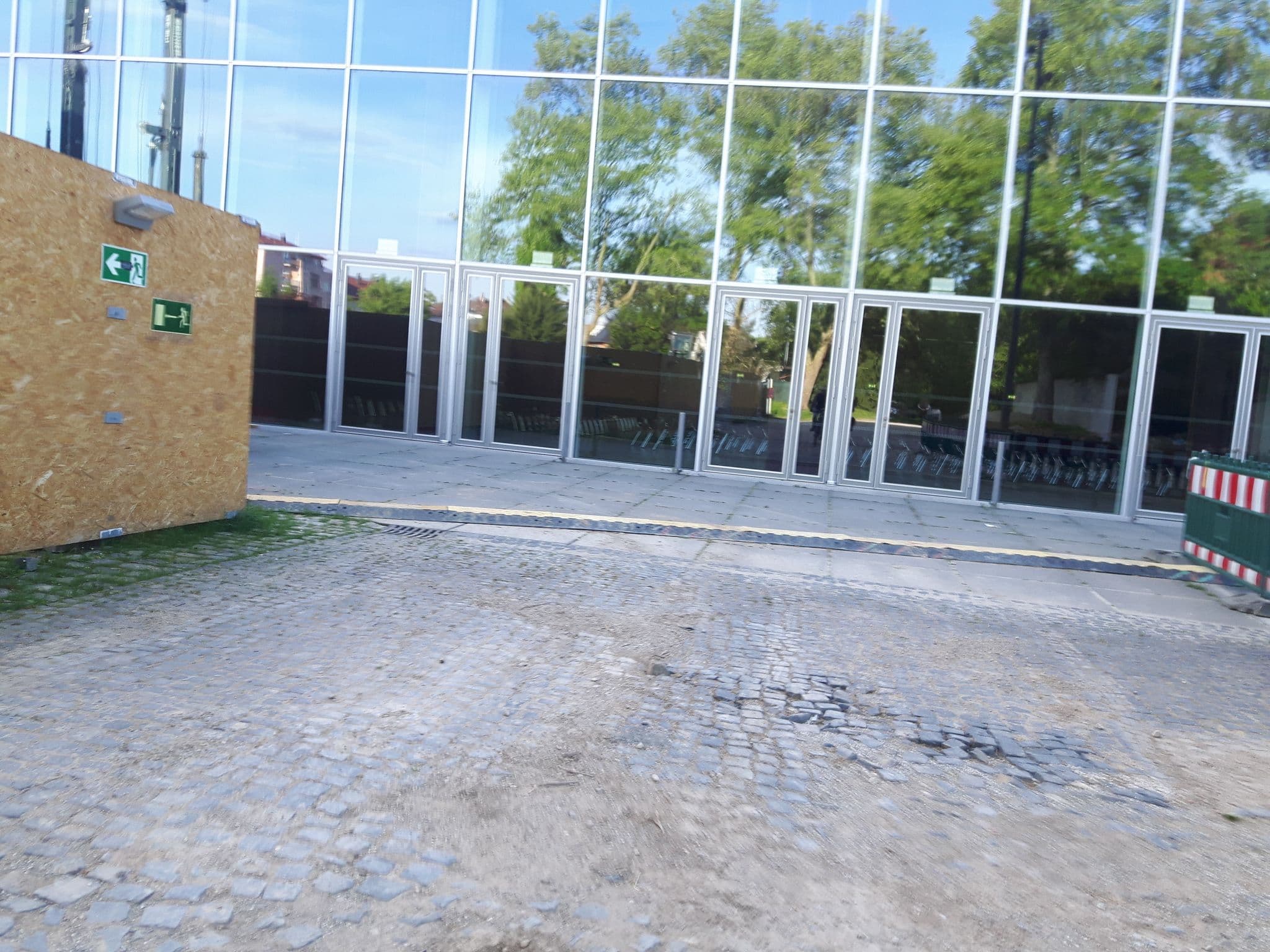 Street view near Parkhotel Heilbronn, Heilbronn — © changchun1 (CC BY-SA · Mapillary)
