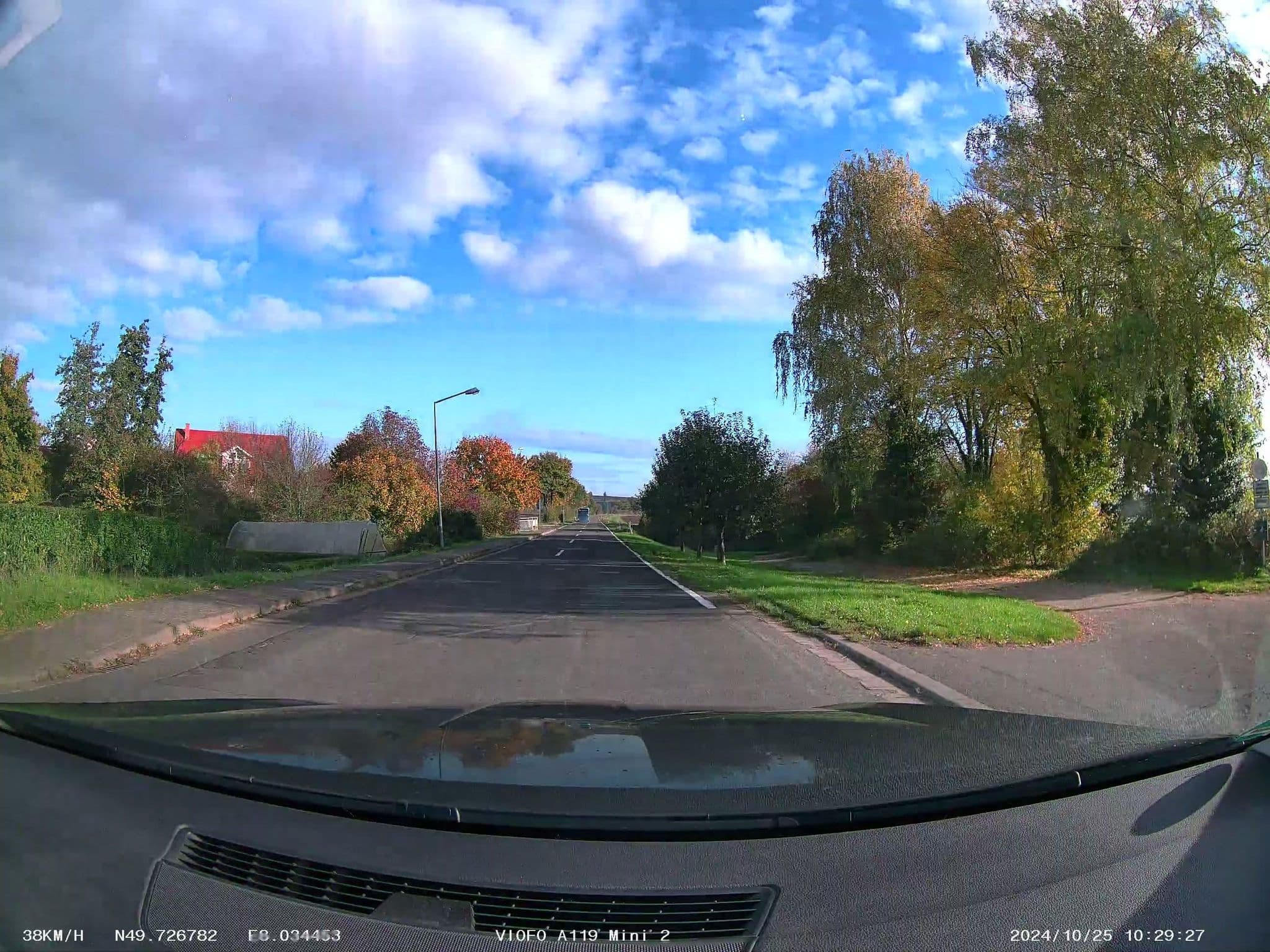 Street view near Apartment Weber, Erbes-Büdesheim — © soulcover (CC BY-SA · Mapillary)