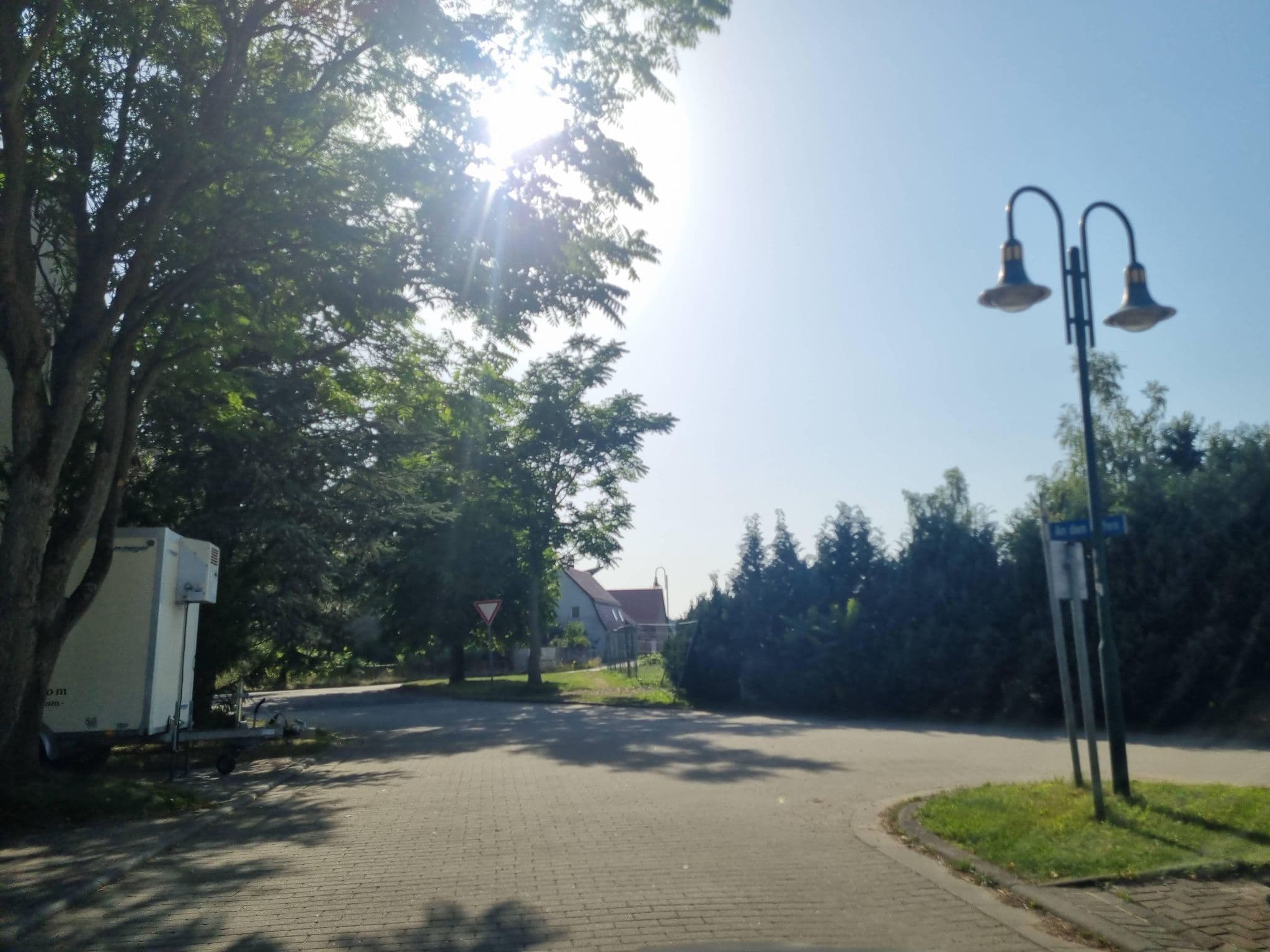 Street view near Landhotel Gasthaus Hagen, Holzdorf — © dsmm (CC BY-SA · Mapillary)
