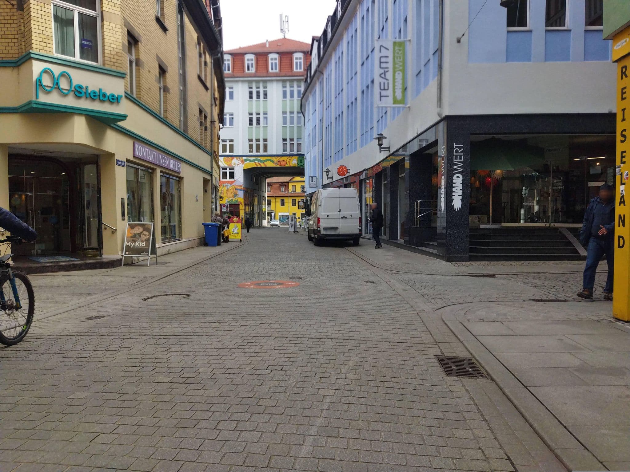 Street view near Hotel Eulensteins, Jena — © changchun1 (CC BY-SA · Mapillary)