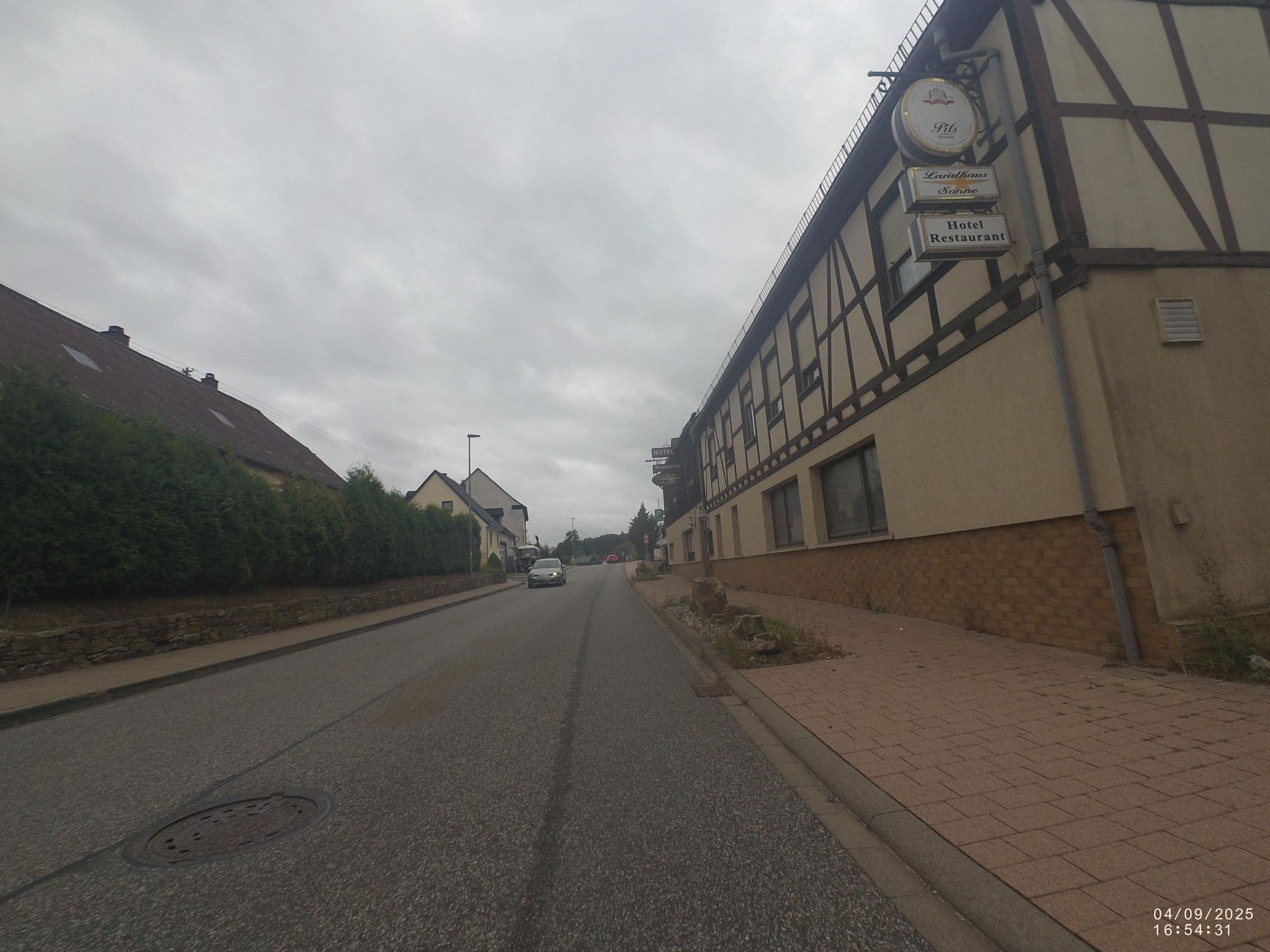 Street view near Landhaus Sonne, Idar-Oberstein — © VIA_CH (CC BY-SA · Mapillary)