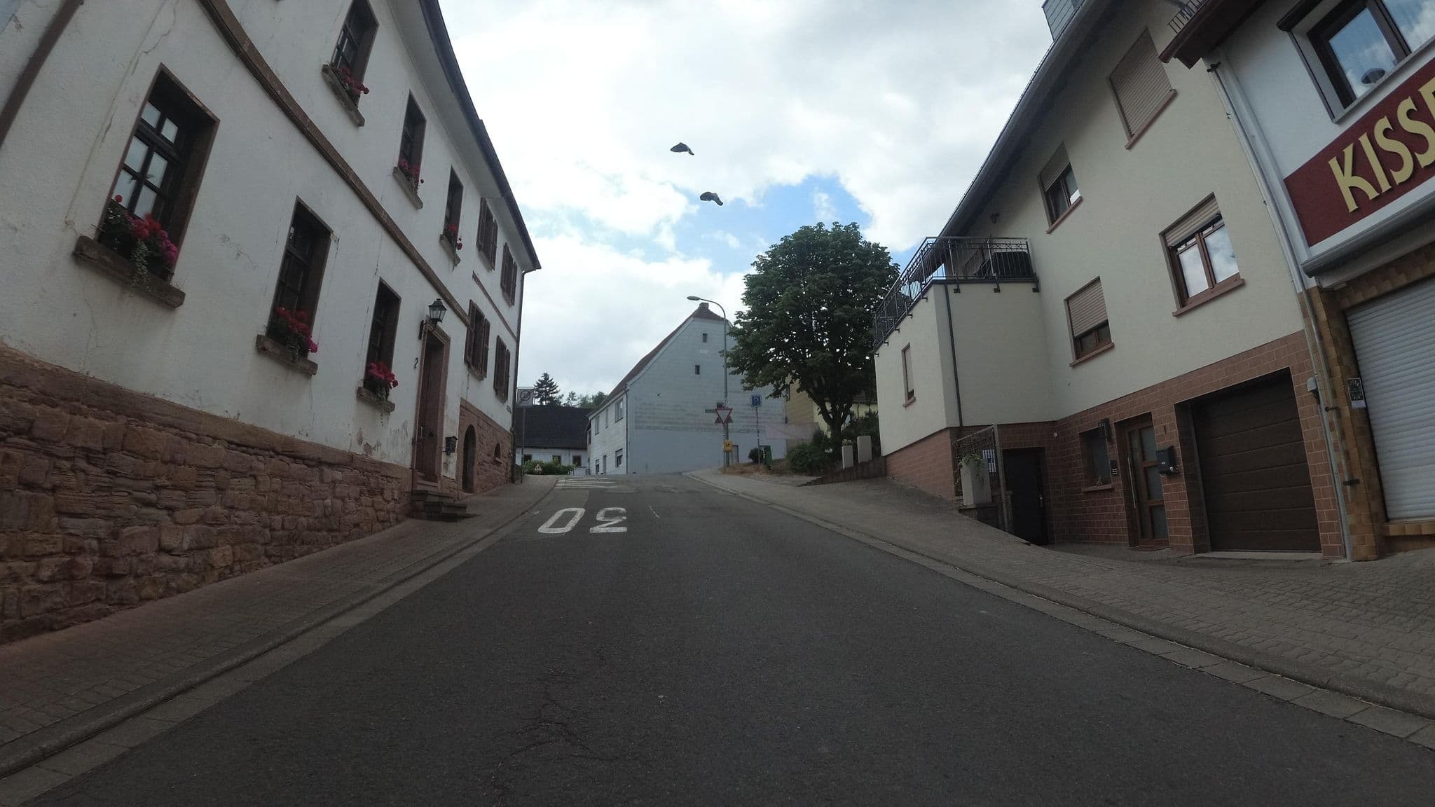 Street view near Ferienwohnung „Wiemers - die Nachbarn“, Reichenbach-Steegen — © teddy73 (CC BY-SA · Mapillary)