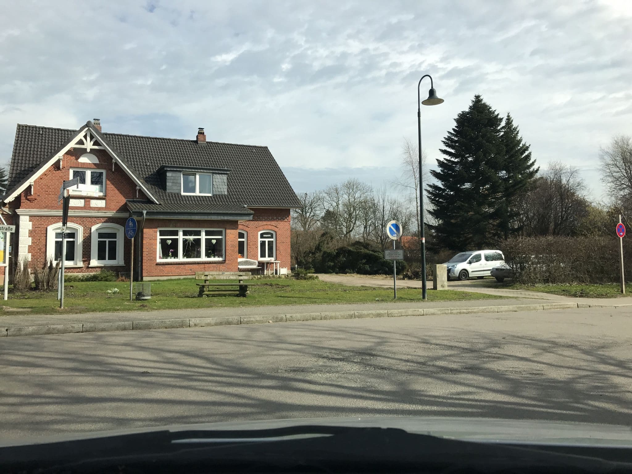 Street view near Pension Alte Schmiede, Bovenau — © rainerup (CC BY-SA · Mapillary)