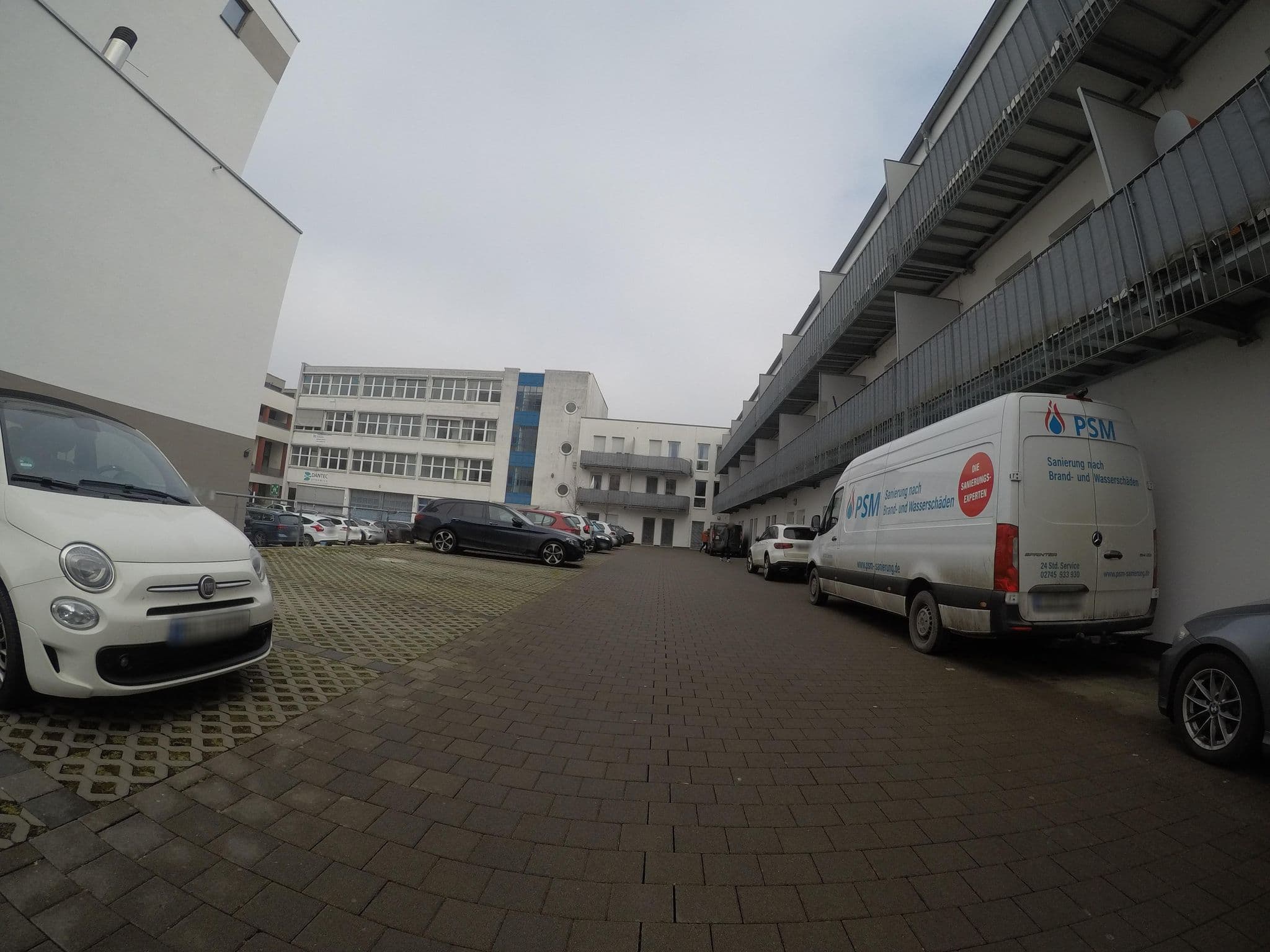 Street view near PLAZA INN Ulm, Ulm — © ray66 (CC BY-SA · Mapillary)