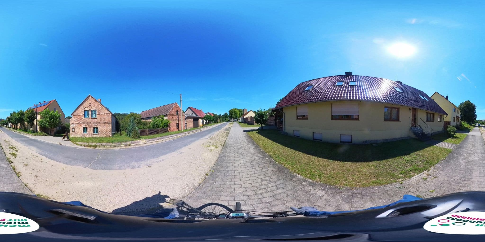 Street view near Stützpunkt Trebitz – Hofcafé, Borkheide — © hARTwig (CC BY-SA · Mapillary)