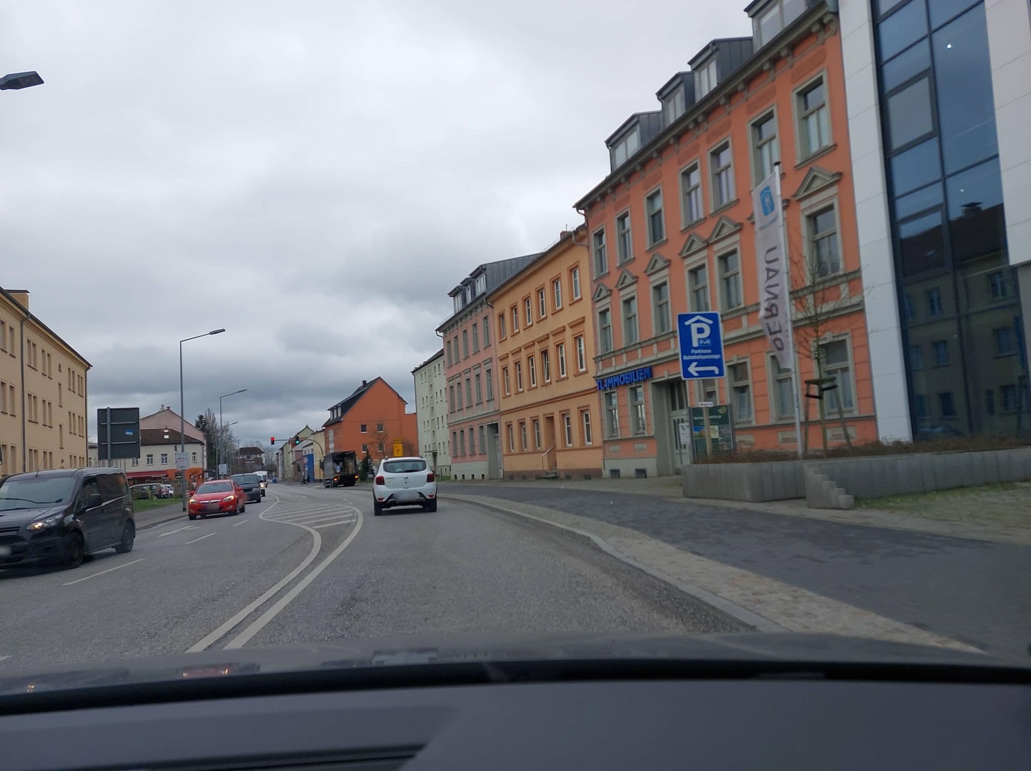 Street view near H24 Stadthotel Bernau, Bernau bei Berlin — © DBSEV_SBB (CC BY-SA · Mapillary)