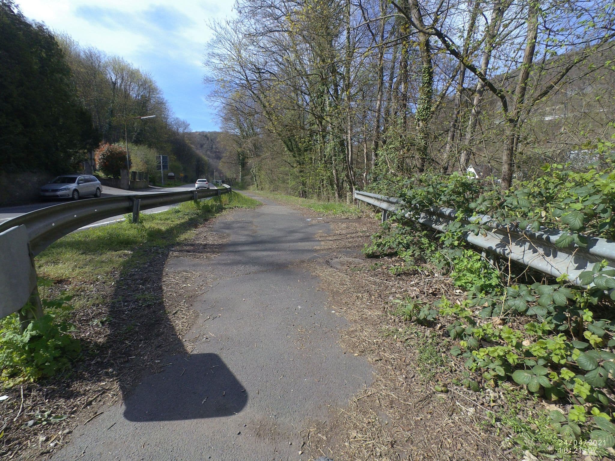 Street view near Wohnmobilstellplatz Sayner Hütte, Bendorf — © VIA_CH (CC BY-SA · Mapillary)