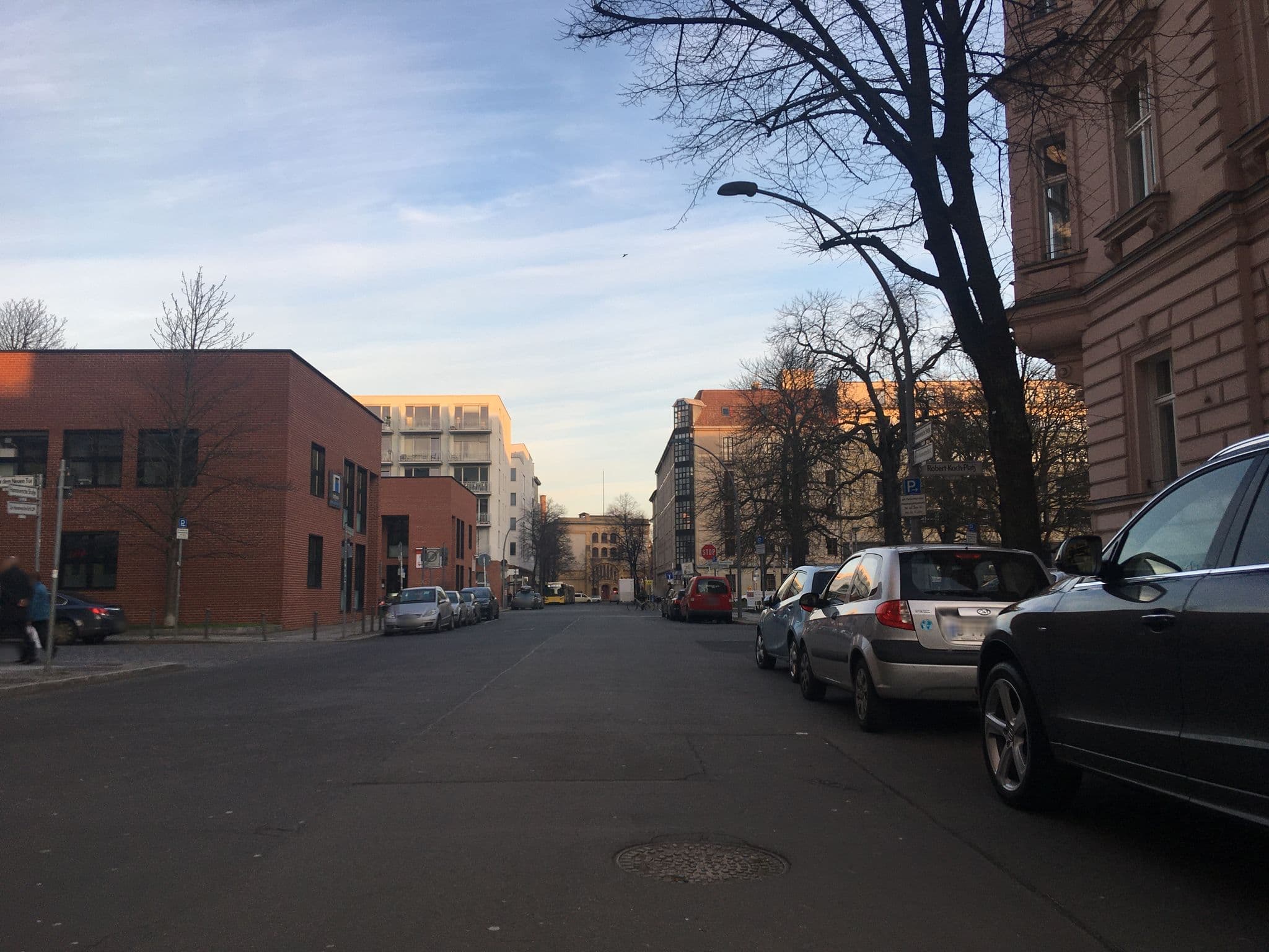 Street view near Adina Apartment Hotel Berlin Mitte, Tiergarten — © carlheinz (CC BY-SA · Mapillary)